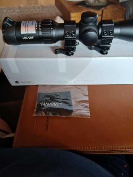 Hawke Armbrust Zielfernrohr XB 30 Compakt 1,5-6x36 mit SR Leuchtabsehen+Montage UTG – Bild 5
