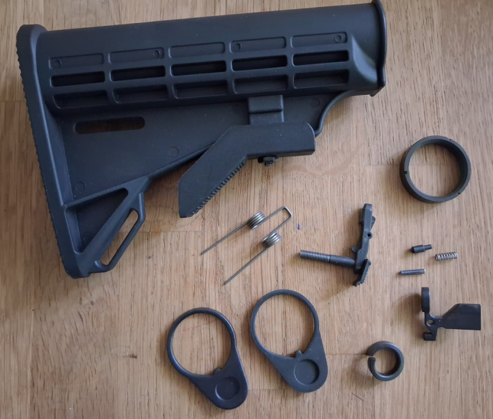 Restekiste Einzelteile AR15/CAR15/XM177/M4/M16A1 – Bild 1