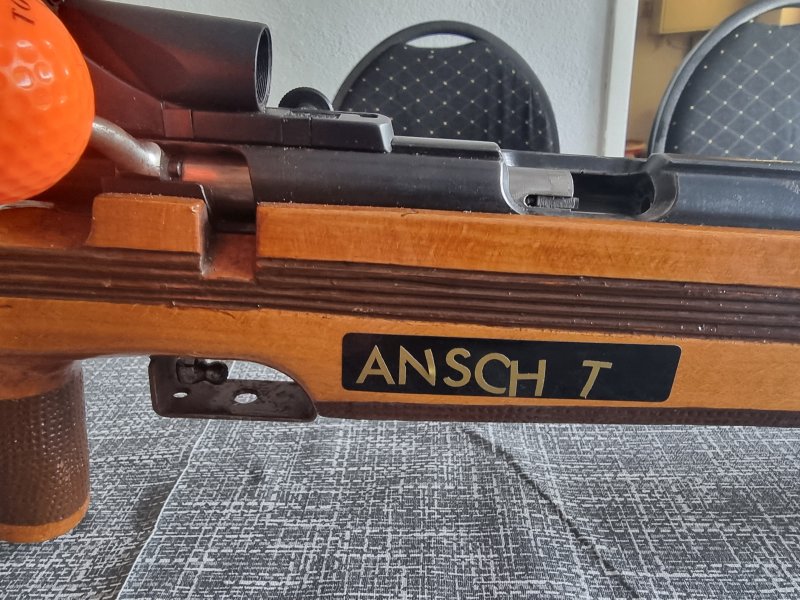 Kleinkalibergewehr Suhl 150 – imagem 3