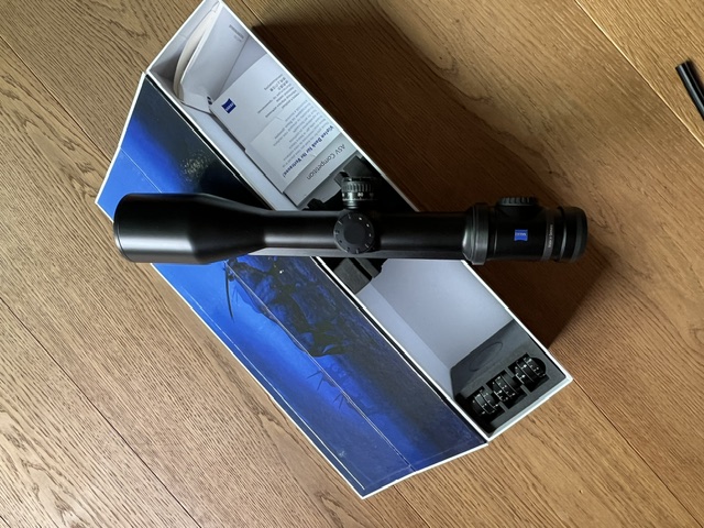Zeiss V8 4,8-35x60 mit Schiene ZM - ASV Höhe - Abs. 60 – Bild 4