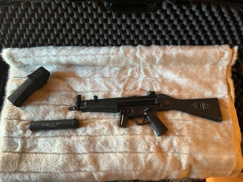 H&K SP5 9X19 mit SD B&T /Bajonetverschluss – Bild 1