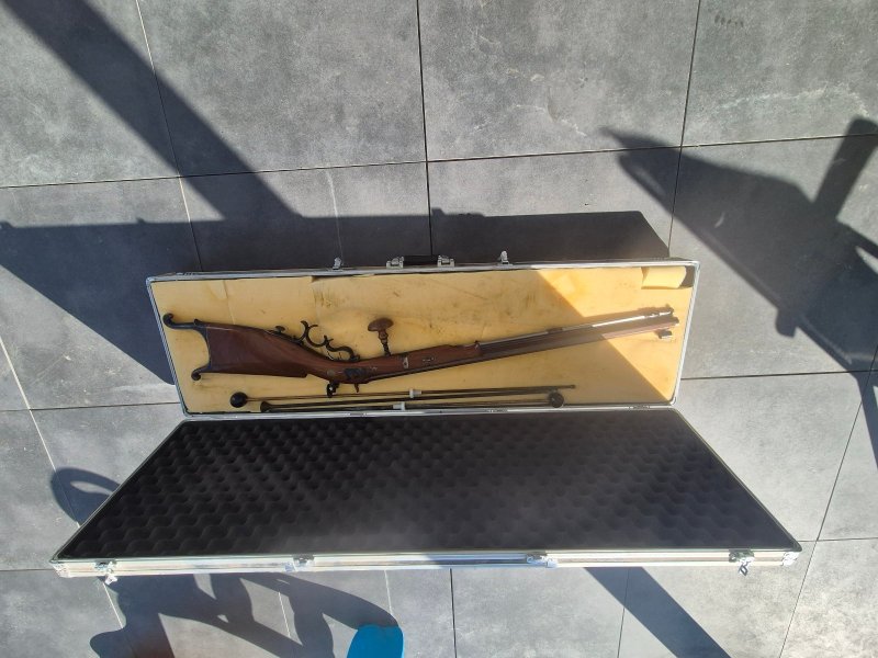 Pedersoli Bristlen à Morges Kal. .44 – erfolgreiches Wettkampfgewehr mit Koffer – Bild 3