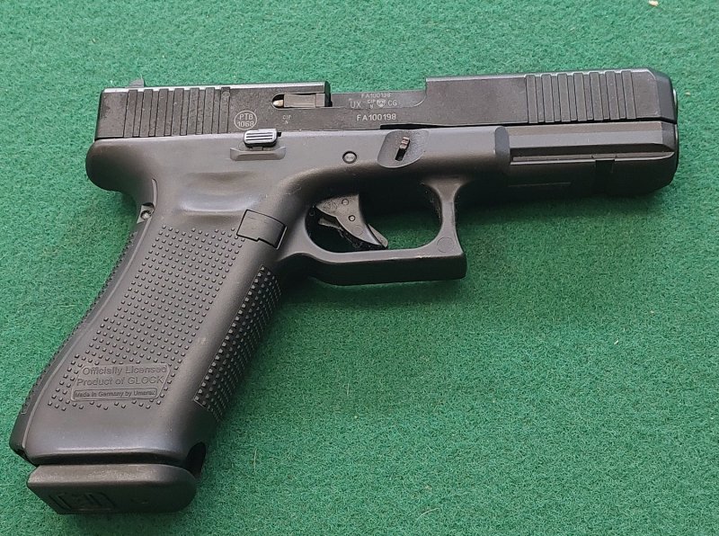 Glock 17 Gen5 BLK 9mm PAK PTB 1068 Baujahr 2026 – Bild 2