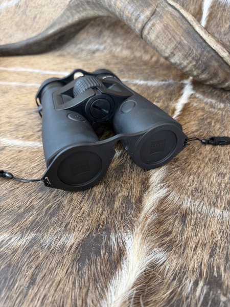 Fernglas Zeiss Victory RF 10x42 NEU von WAFFEN FLÜHR ANSBACH – Bild 2