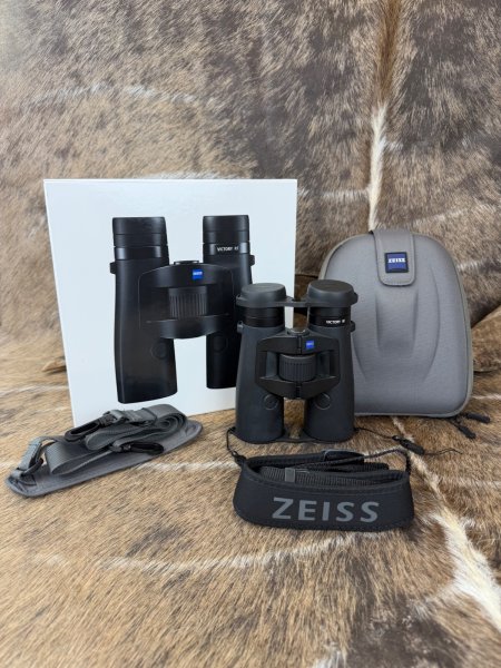 Fernglas Zeiss Victory RF 10x42 NEU von WAFFEN FLÜHR ANSBACH – Bild 1