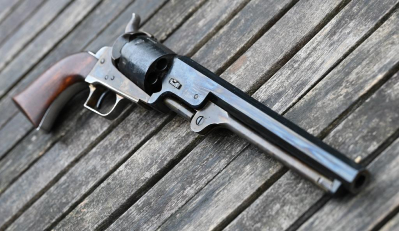 Perkussionsrevolver Vorderlader Western-Revolver Colt M 1851 Navy Kaliber .36 Black Powder Bj. 1975 – Bild 3