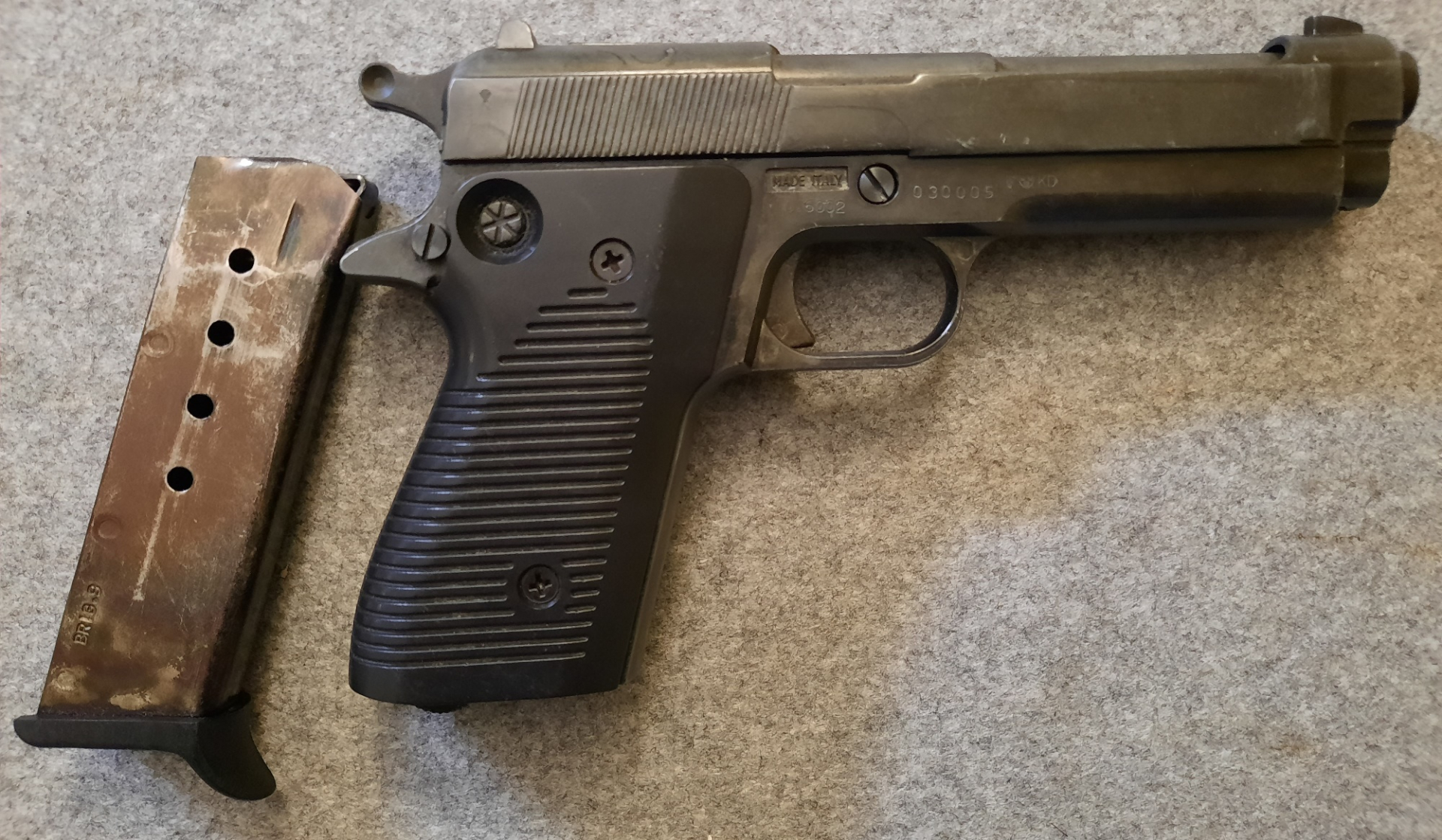 Schreckschusspistole UMAREX Brigadier Mod. 95 – Bild 2