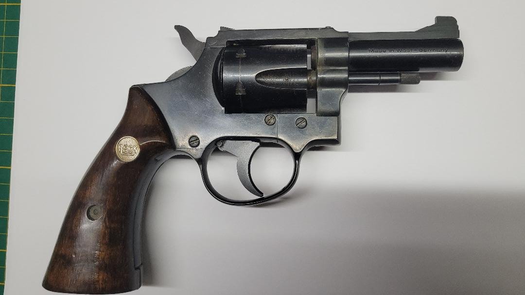 Reck ganz Stahl Revolver – Bild 2
