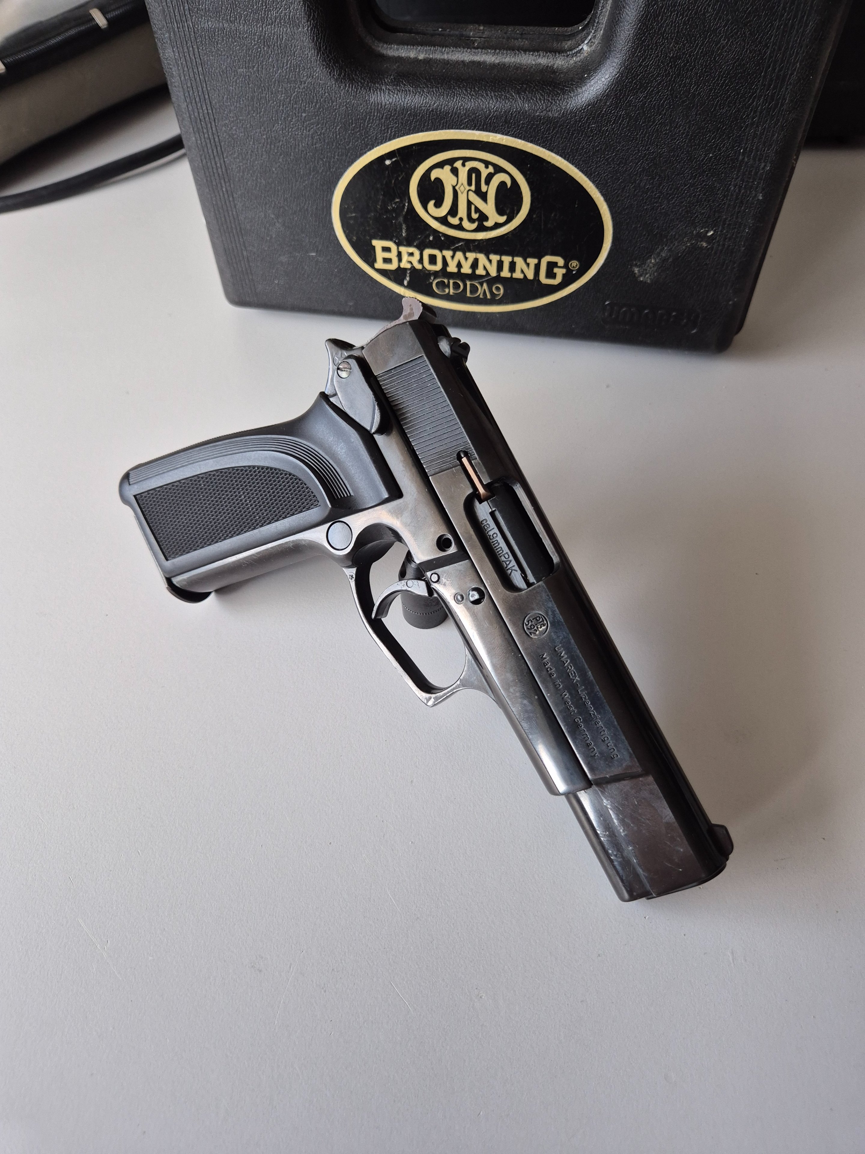Browning 9mm P.A.K PTB 592 Made in West Germany Bastlerwaffe Schreckschuss – Bild 2