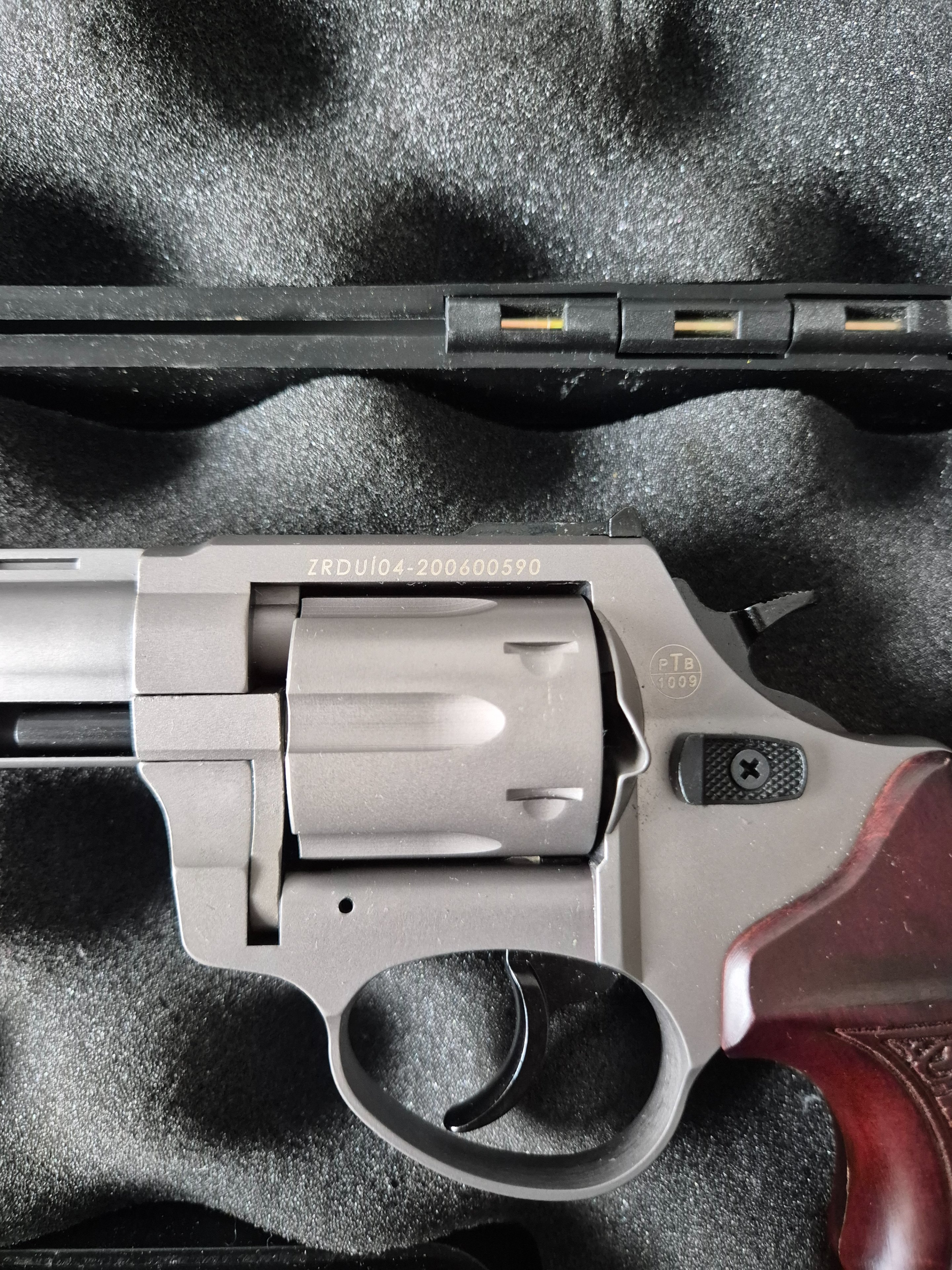 Zoraki R1 6 Zoll 9mm RK Schreckschuss P.A.K PTB 1009 Revoler – Bild 3
