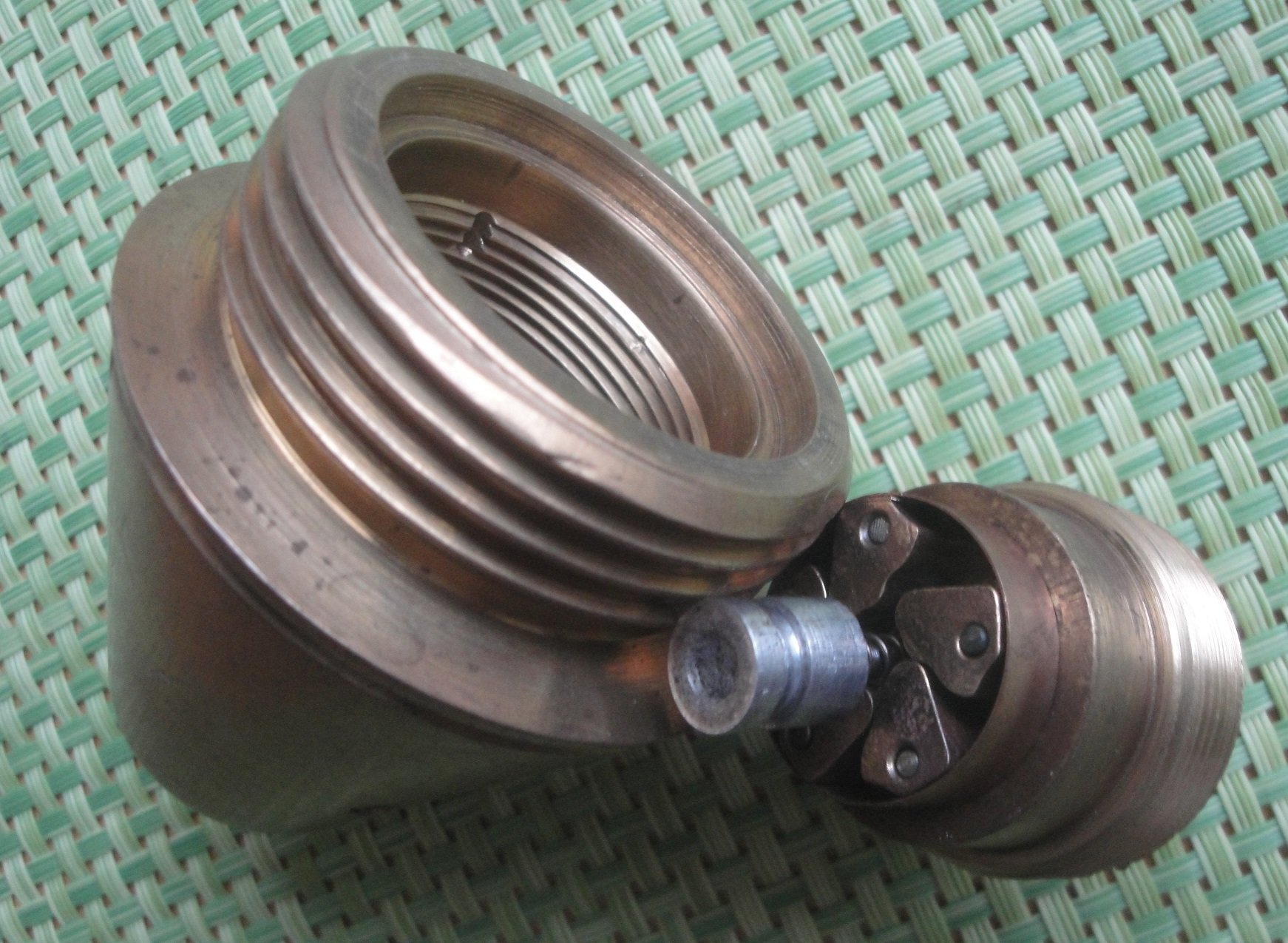 Zünder, Granate, Bombe, Geschoss, Munition, Rakete – afbeelding 3