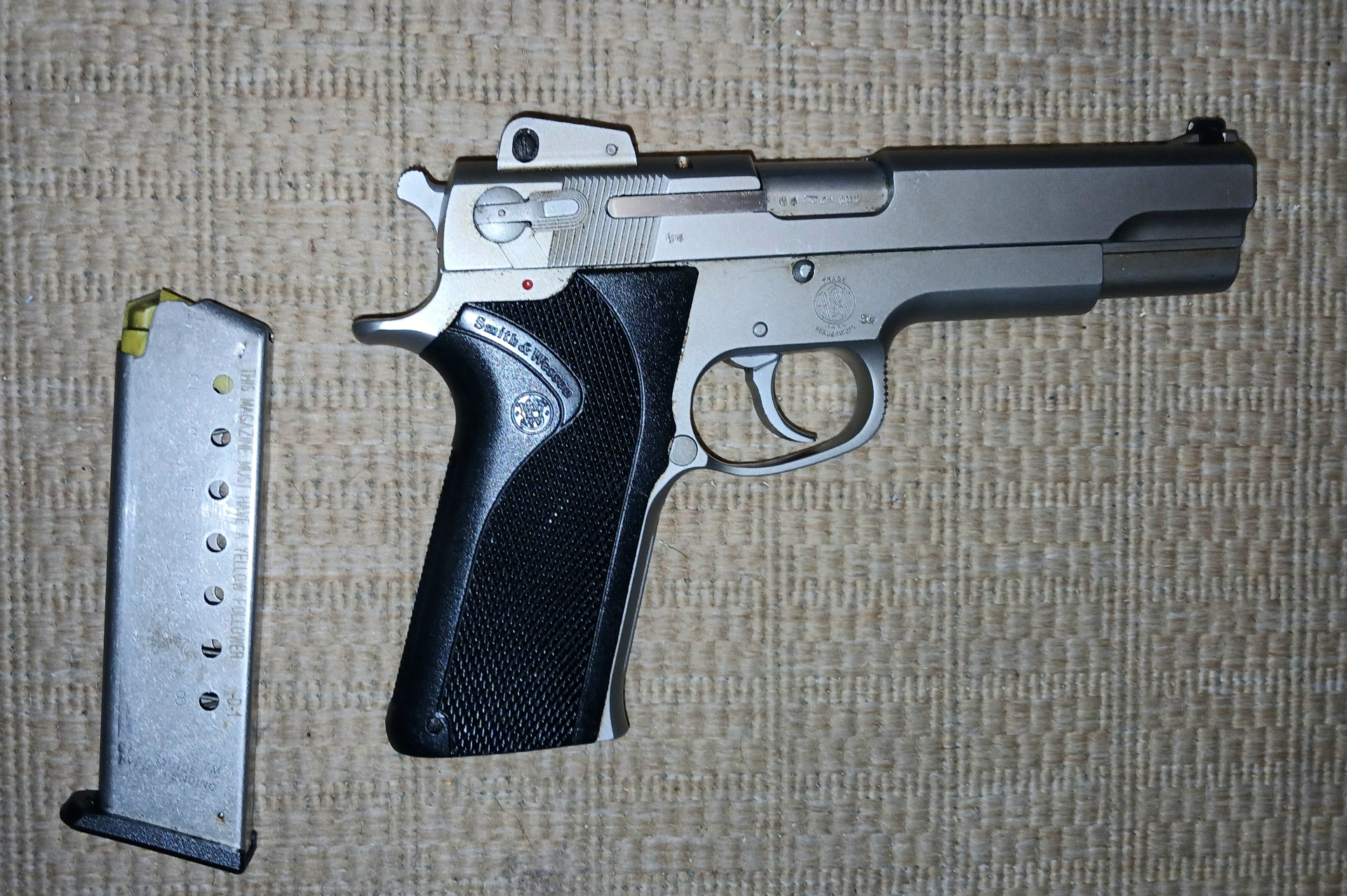 Sport und Fangschuss: Smith&Wesson 4506 Kal. .45 ACP – imaginea 1