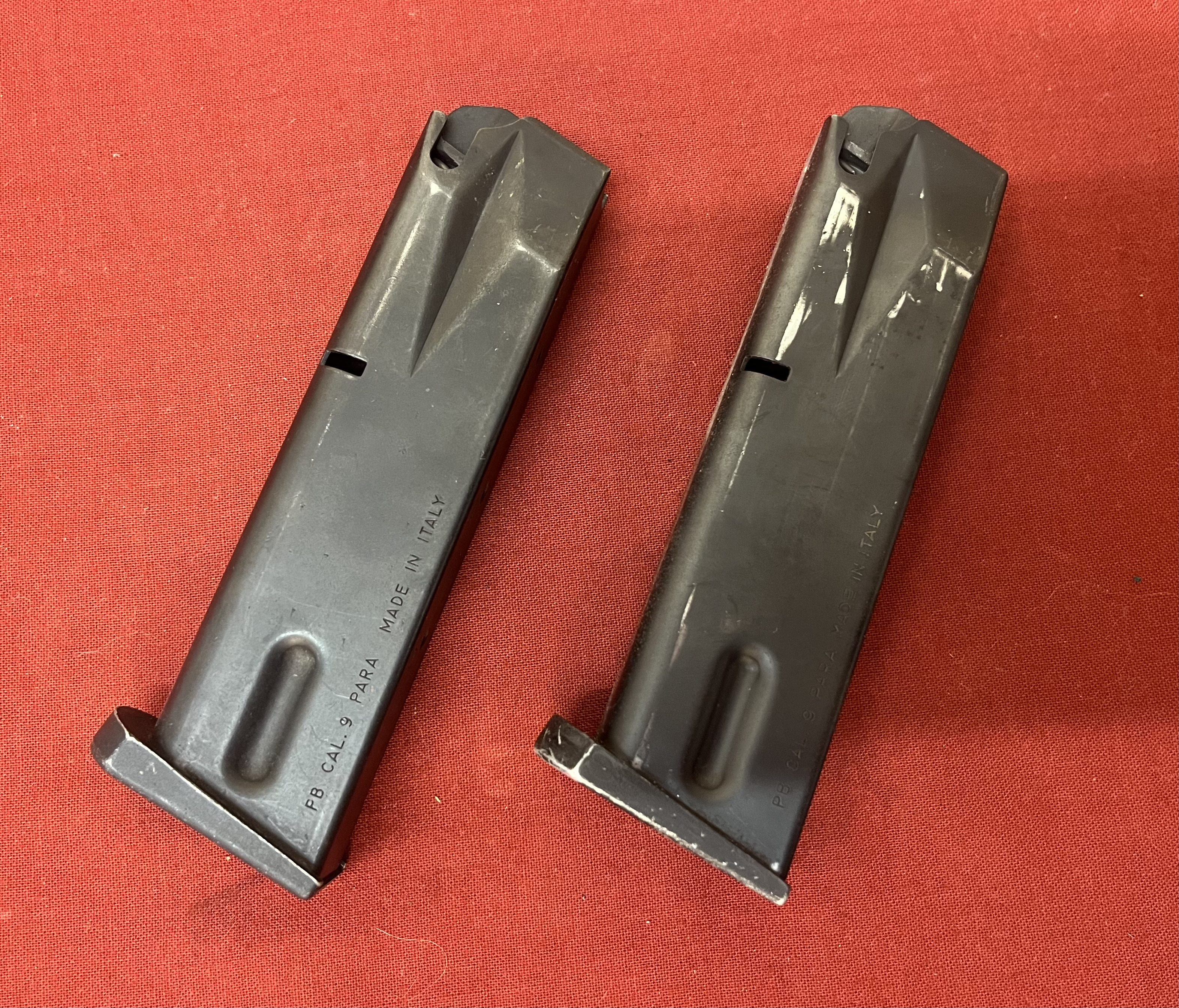 2 Magazine Beretta 92F – Kal. 9 mm Para – Made in Italy – Bild 1