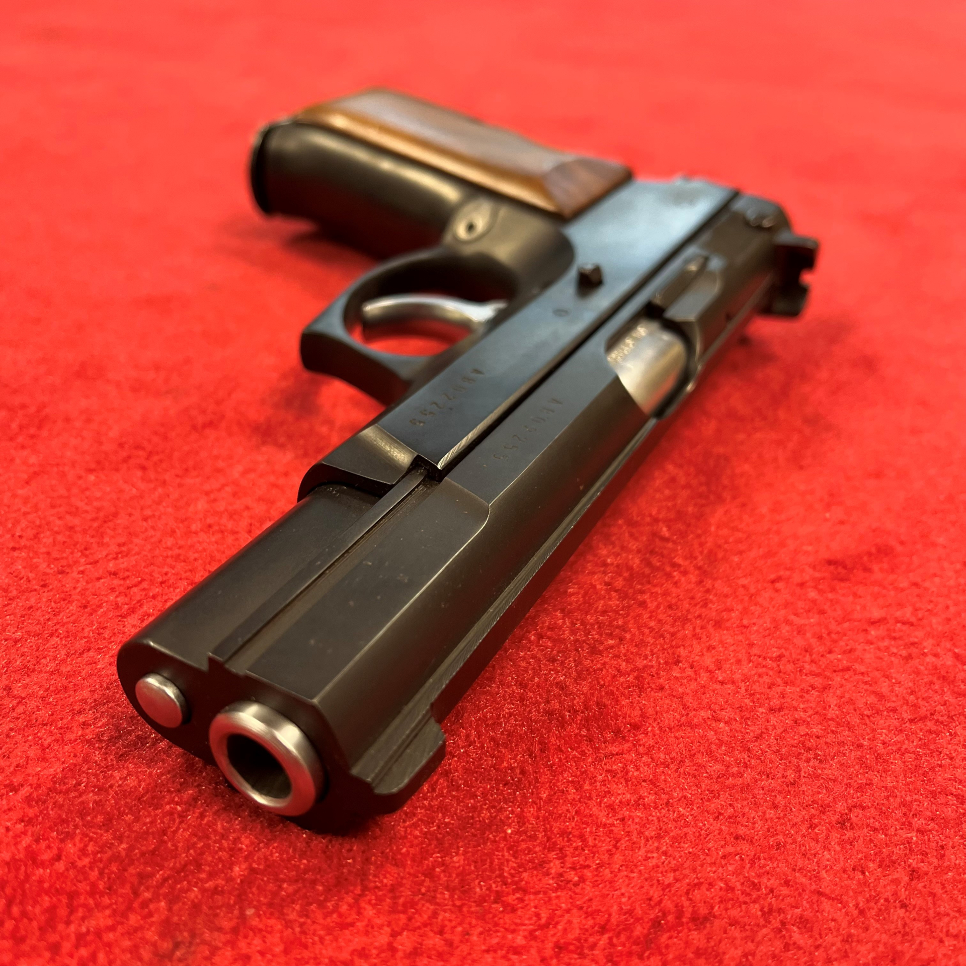 Tanfoglio TA90 - 9mm Luger - Halbautomatische Pistole mit Koffer – Bild 4