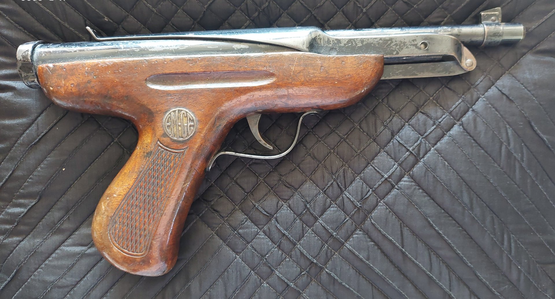 EM-GE Zenit Luftpistole (Vorkrieg) – Einzellader mit seltener originaler Endkappe & Holzgriff – Bild 2