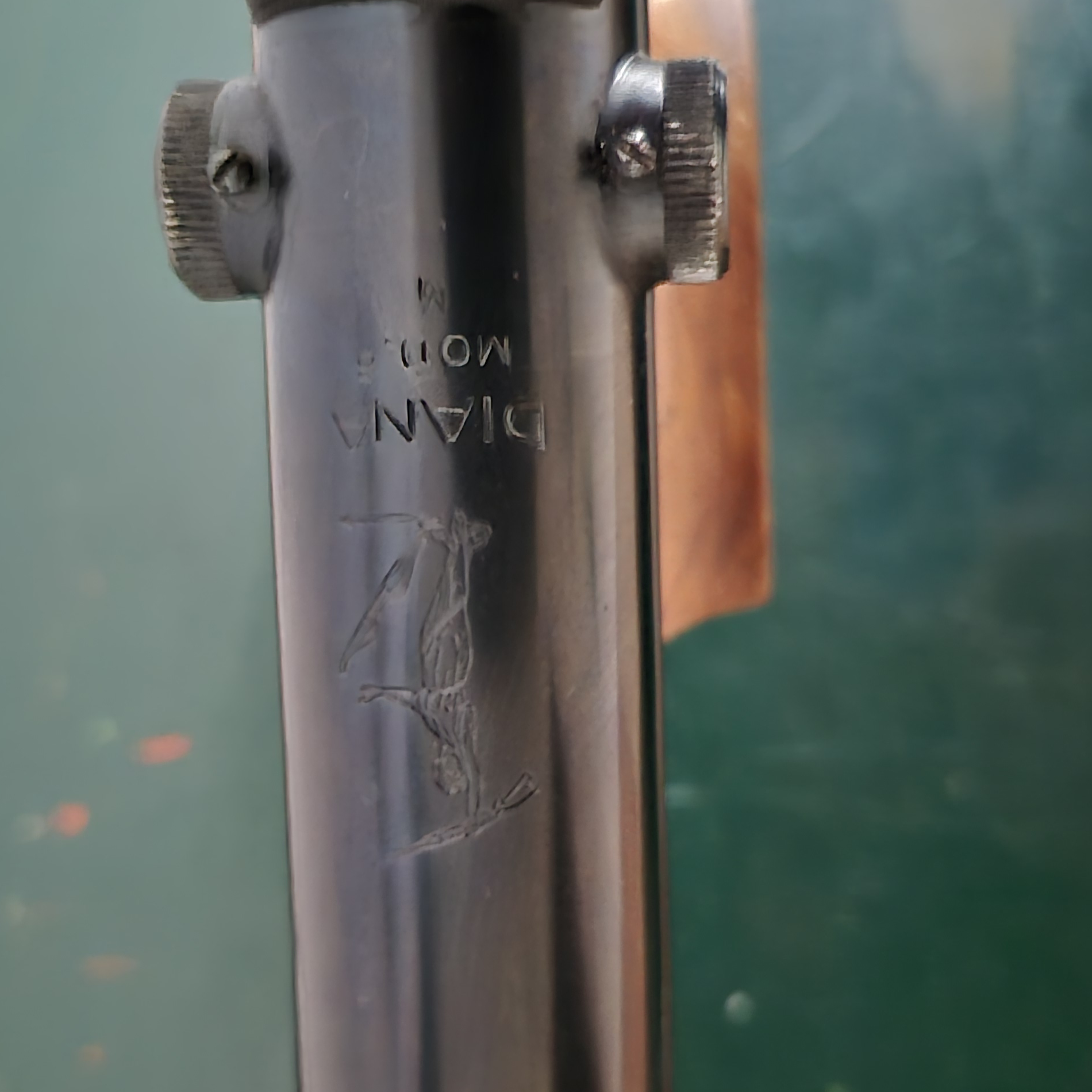 Diana Model 6M Luftpistole mit originalem Holzmatchgriff – Defekt/für Bastler – Bild 3