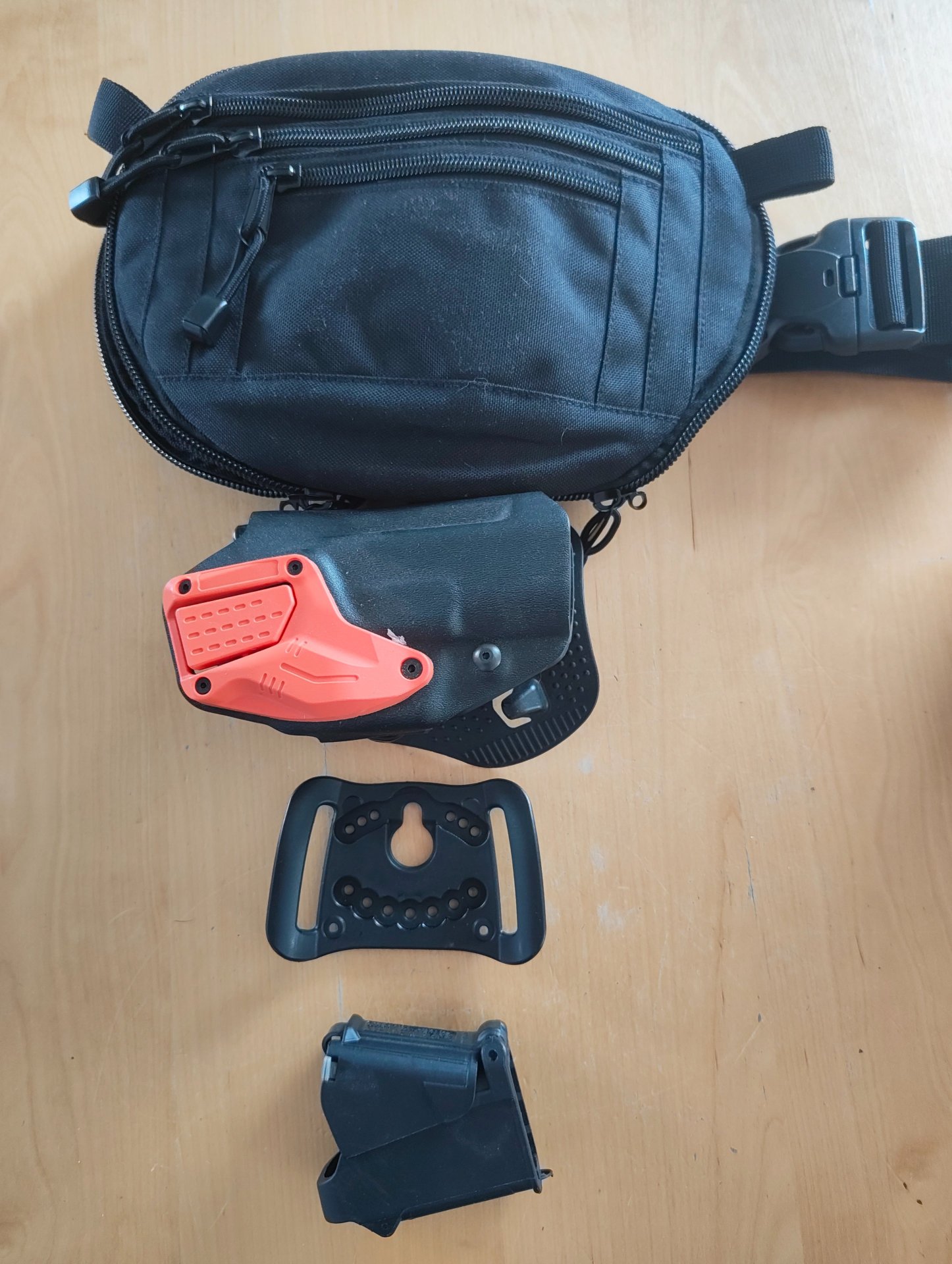 Holster und Holstertasche – Bild 1