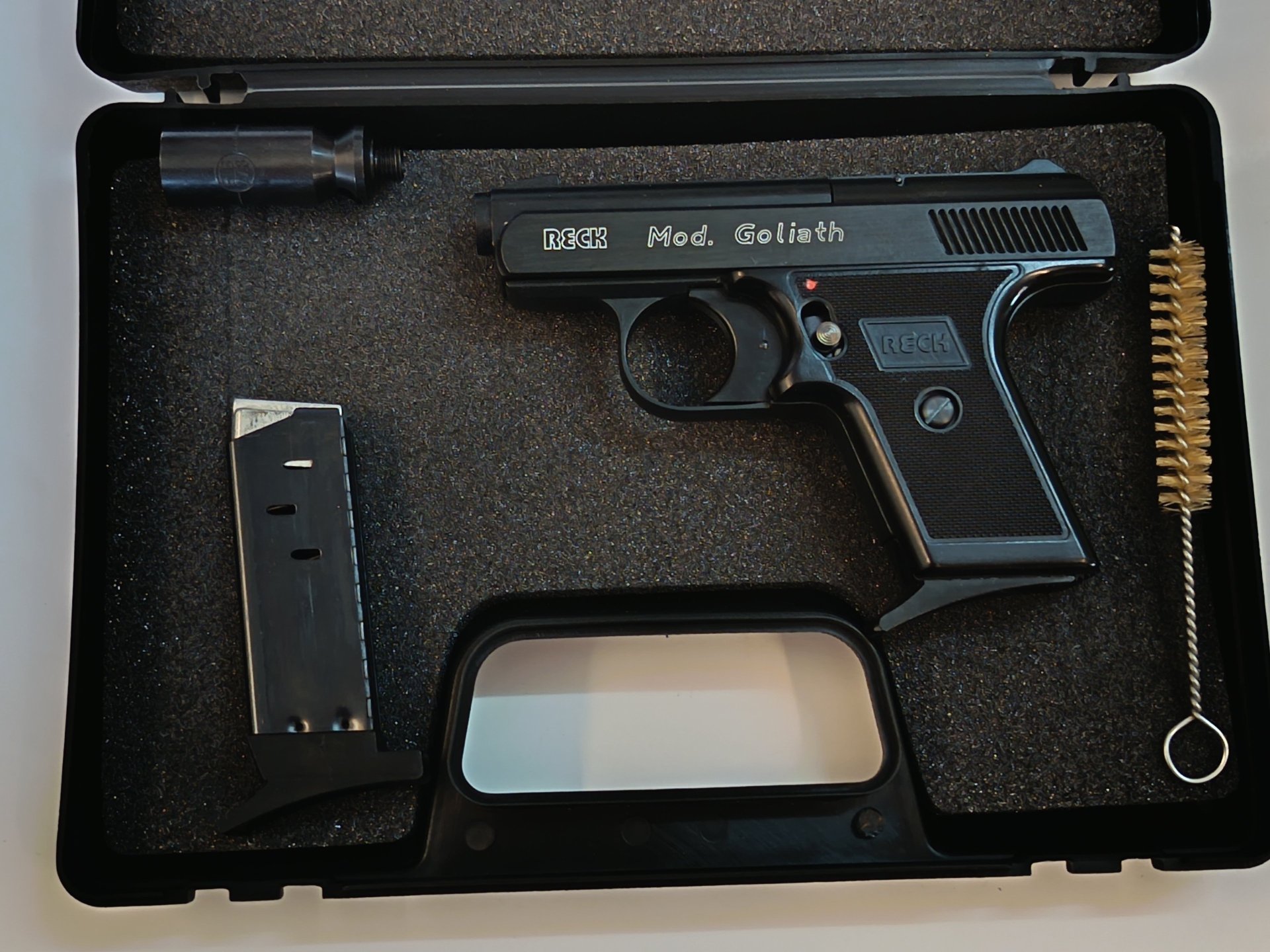 Reck Mod. Goliath 9mm P.A.K. + Ersatzmagazin – Bild 3