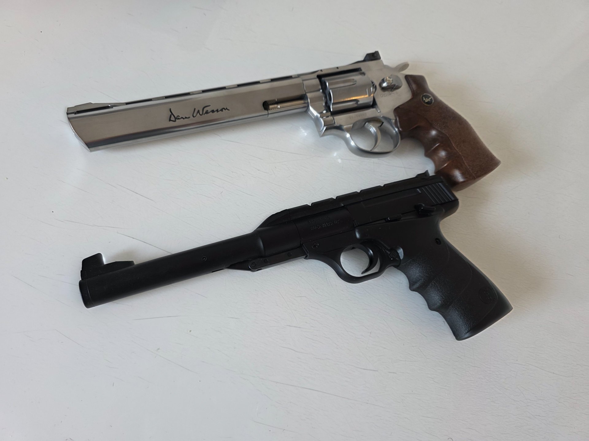 Sammlung: Dan Wesson Revolver & Browning Buck Mark URX - Co2 & Luftdruck - Ladehülsen Chrome 4,5mm – Bild 1