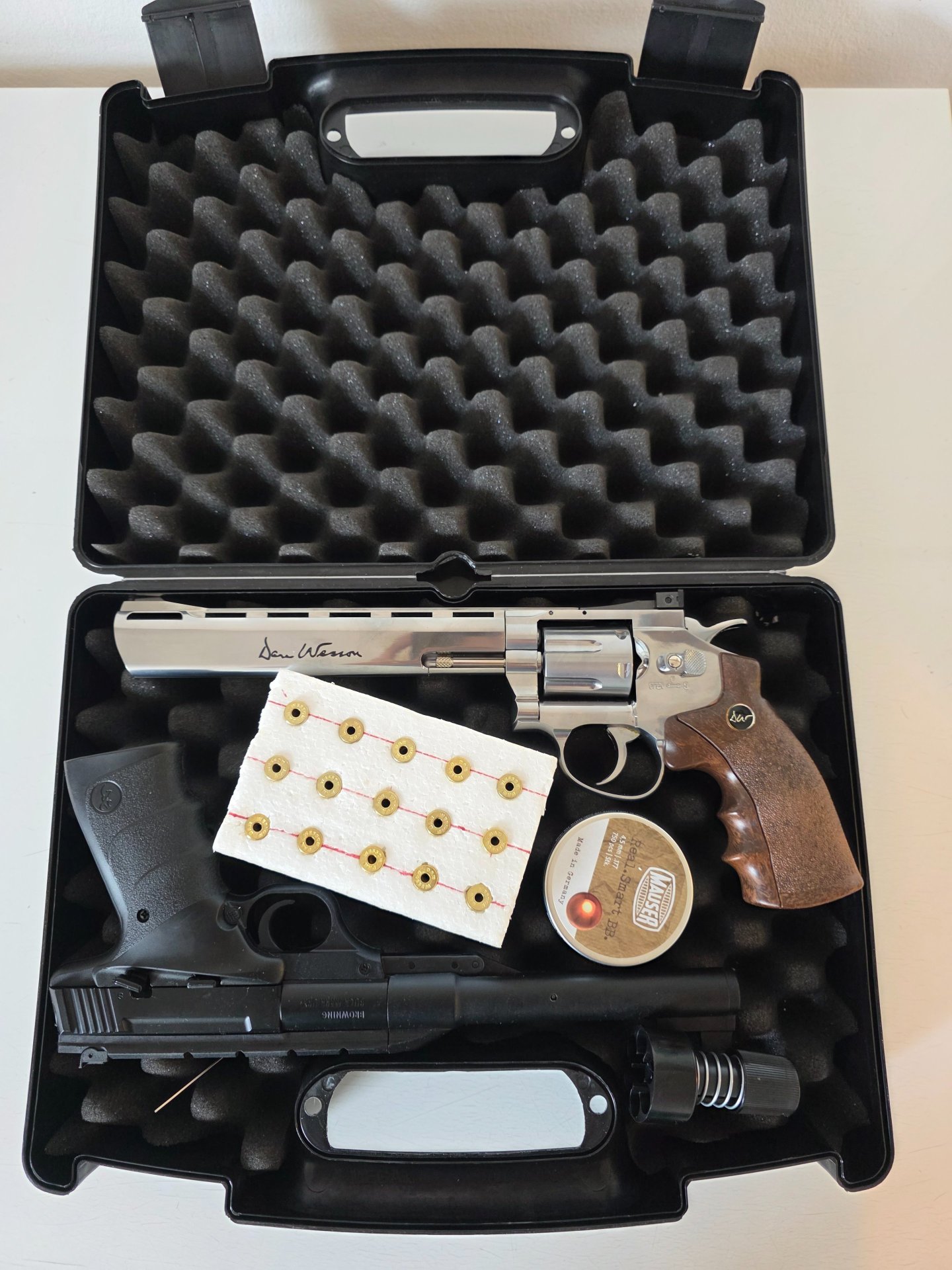 Sammlung: Dan Wesson Revolver & Browning Buck Mark URX - Co2 & Luftdruck - Ladehülsen Chrome 4,5mm – Bild 2