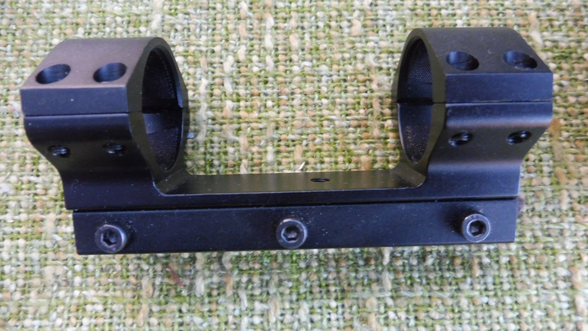 Zielfernrohrmontage Gamo für 11mm Prisma für 30 mm Ringe************anschauen kostet nichts – Bild 1