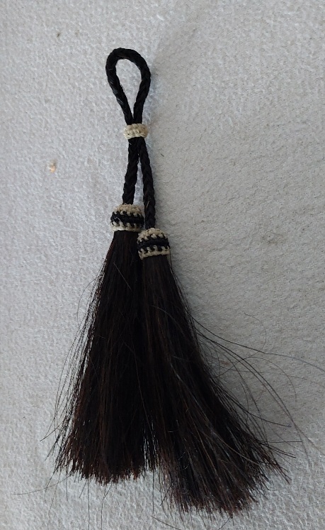 Troddeln, Quasten, Schmuck für Westernreiter – Bild 1