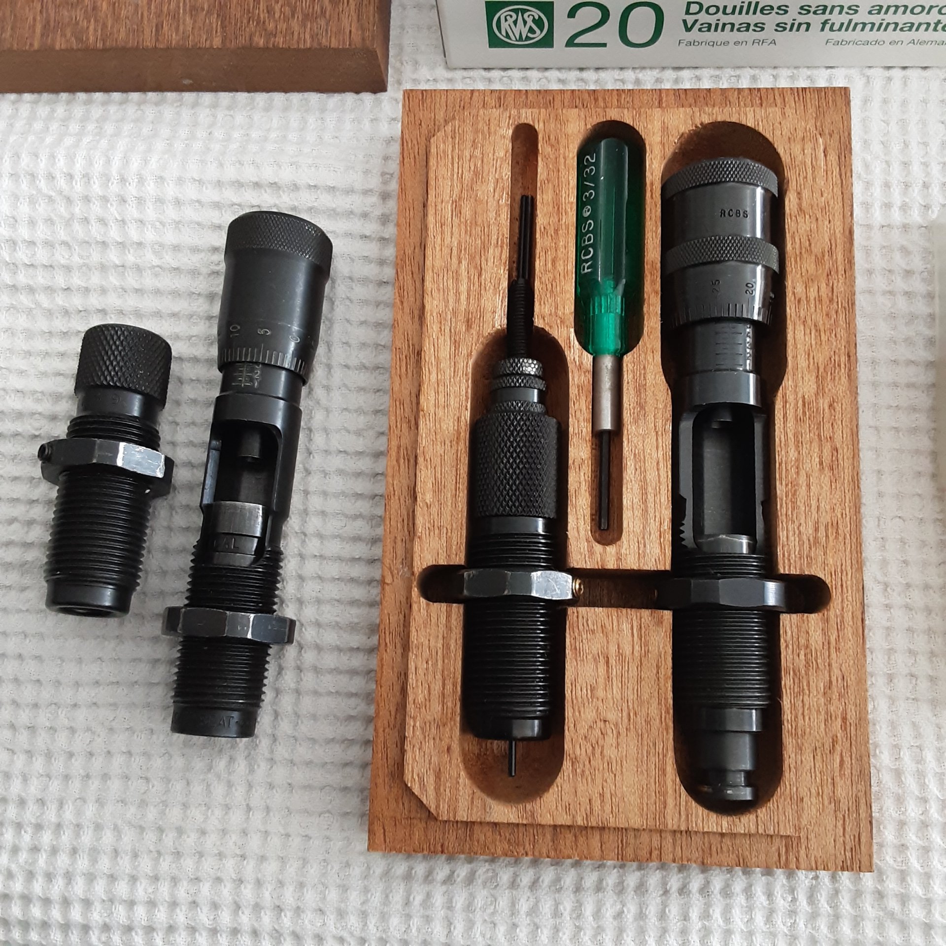 RCBS Matritzen Kal.7x55 competition und 80 neue RWS Hülsen – Bild 2