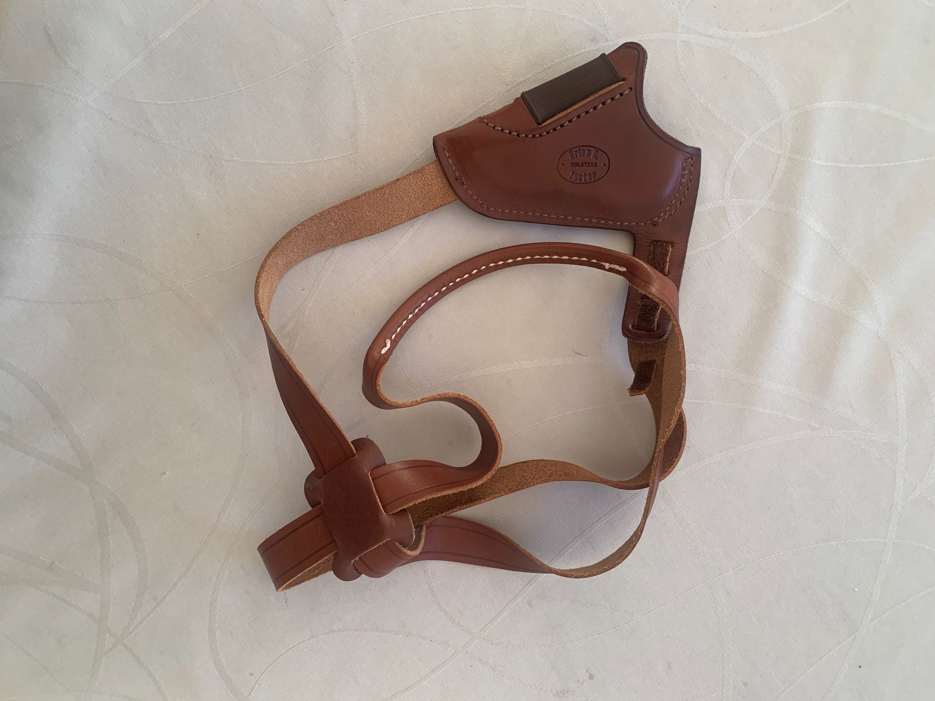 Schulderholster us Leder – Bild 1