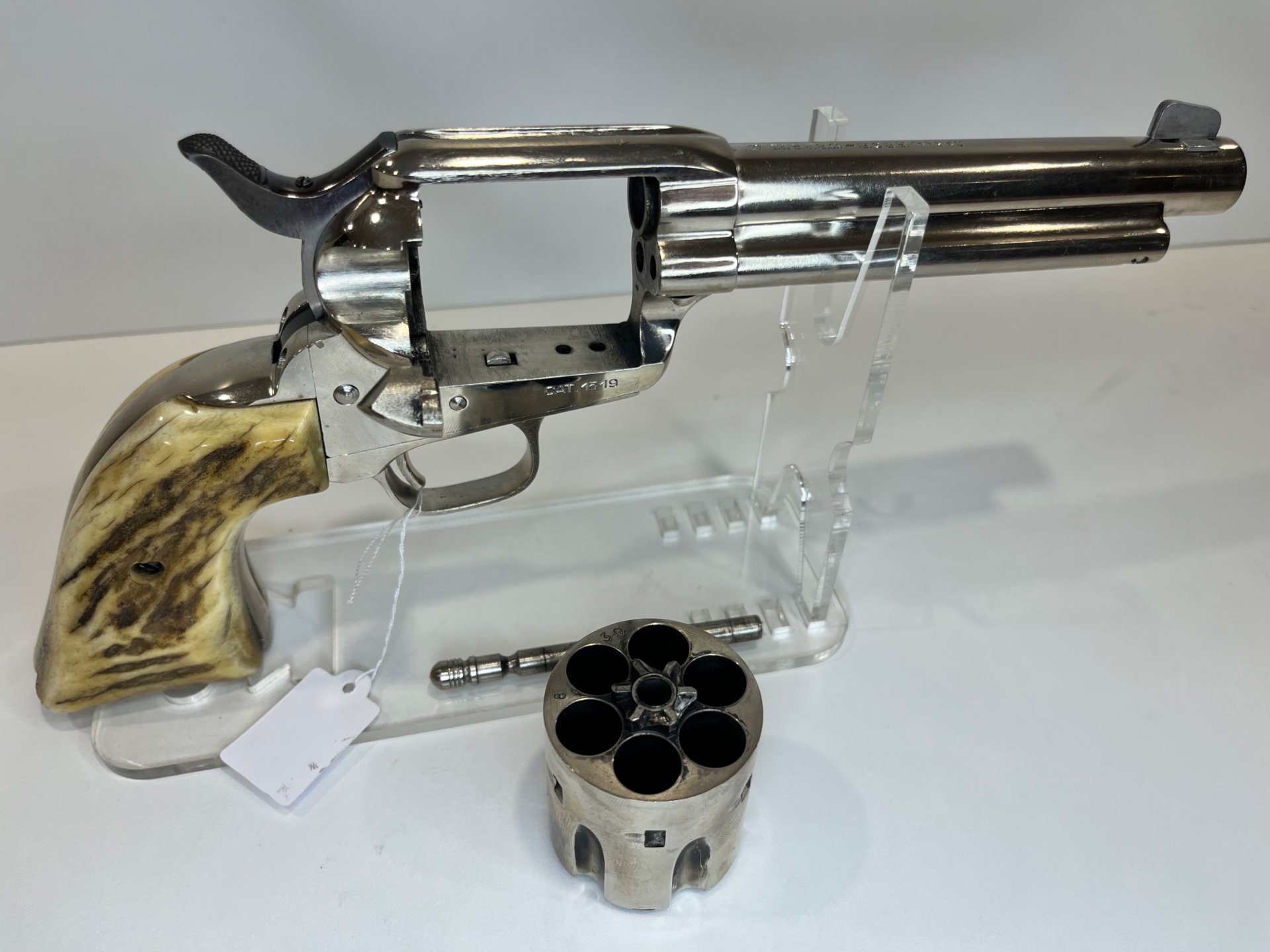 Hege-Uberti Single Action Army 1873 .45 Colt – Vernickelt mit ECHTEN Hirschhorngriffen – Bild 2