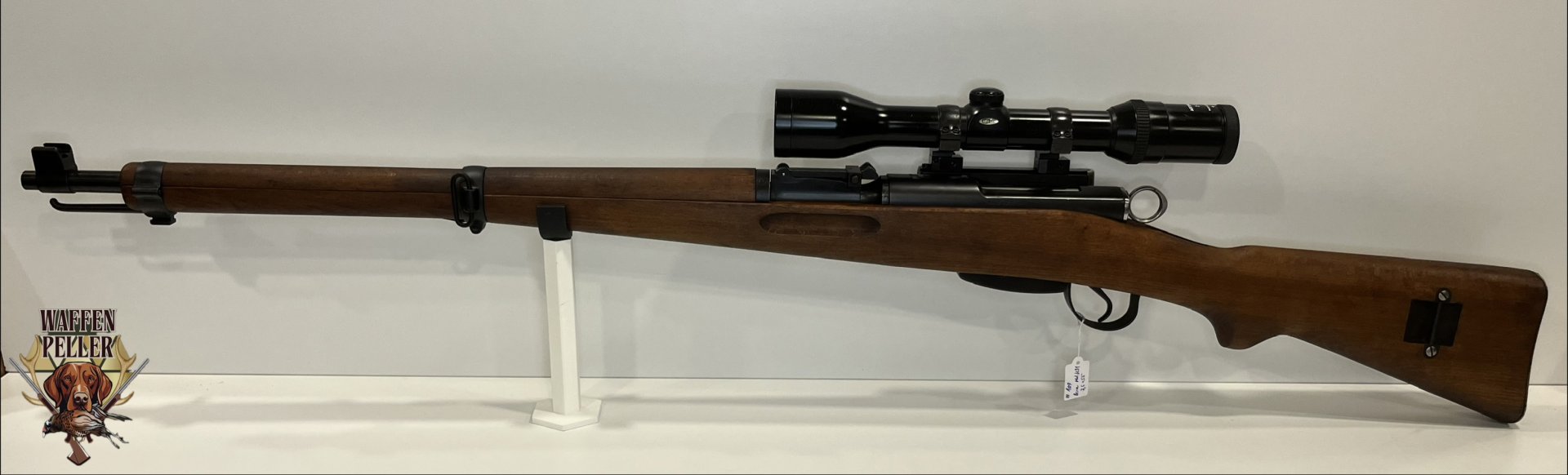 Schweizer K31 mit Meopta Artemis 2000 2-8x42 (Absehen 4B) – Kal. 7,5x55 Swiss – Nummerngleich – Bild 1