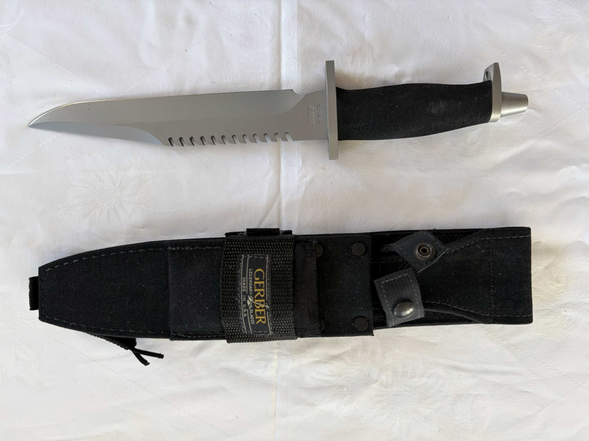 Gerber BMF USA - legendäres Survival-Messer - unbenutzt und wie neu – Bild 1