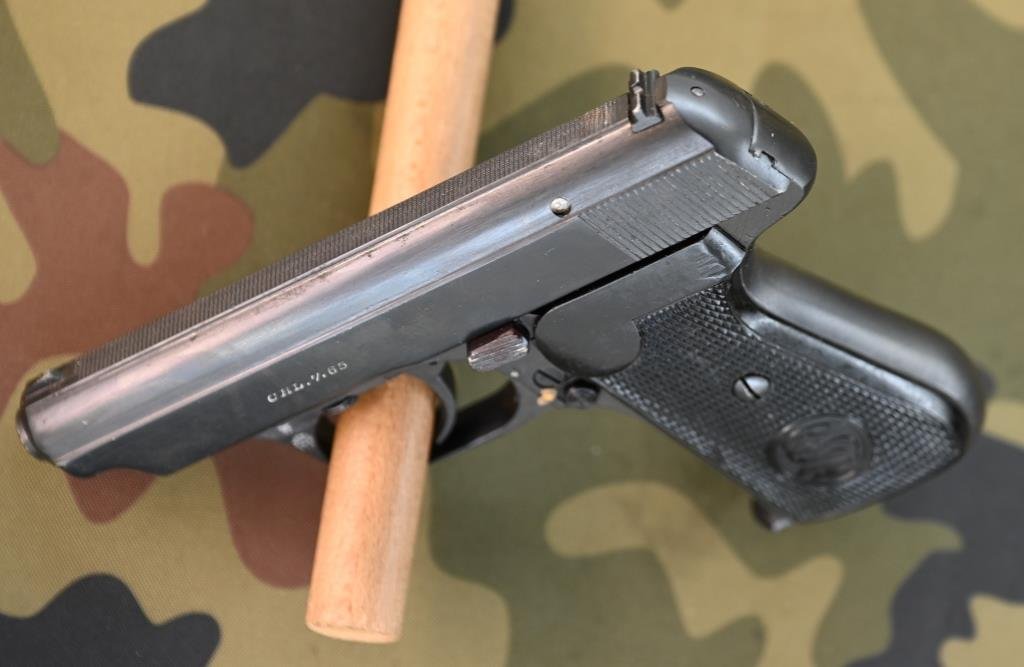 Pistole Ordonnanzwaffe Polizeipistole Wehrmacht Sauer & Sohn M 1938 Kal. 7,65 mm WaA & Polizeistern – Bild 6