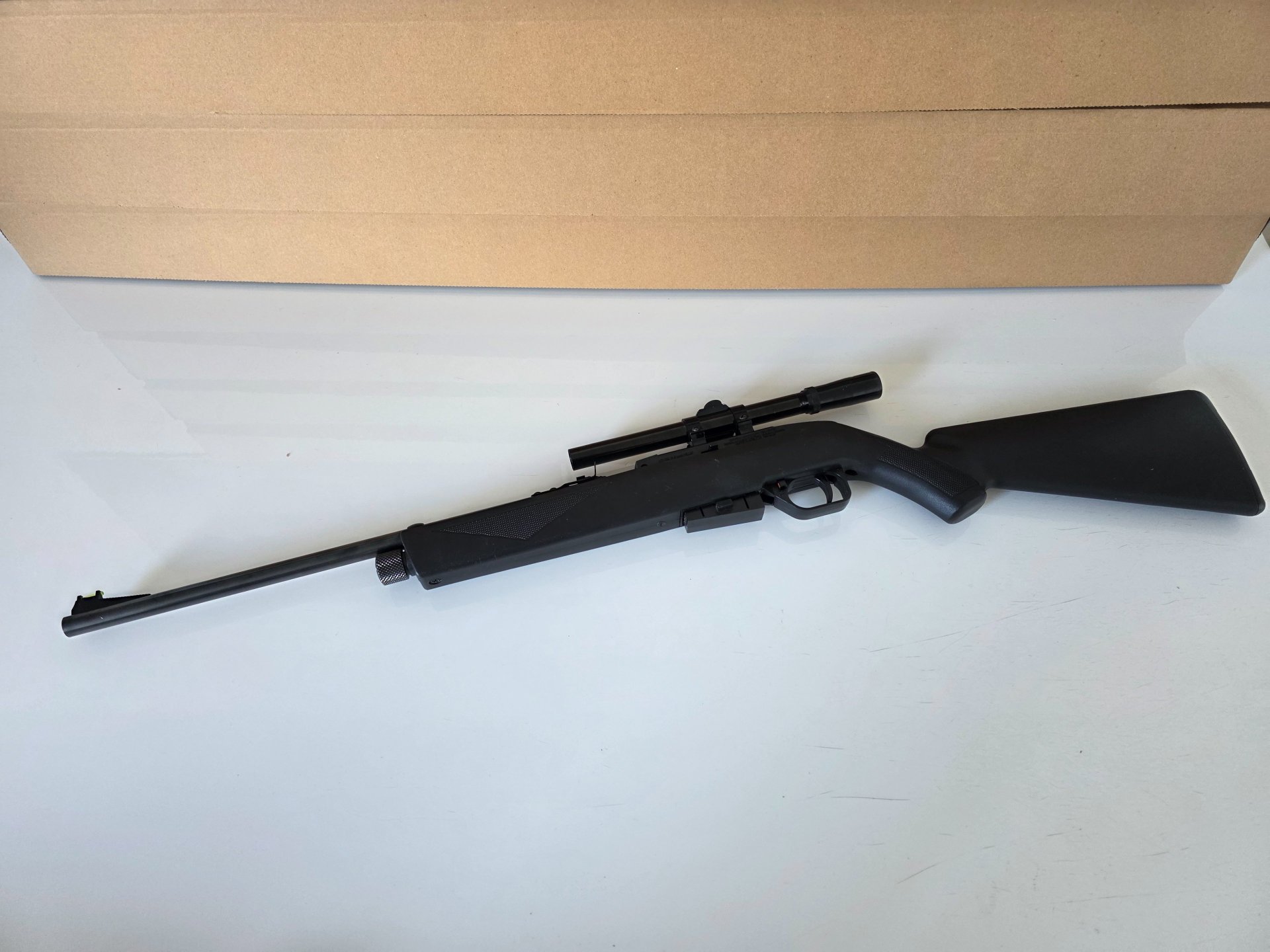 Crossman 1077 Co2 Gewehr 4,5 mm mit Zielfernrohr - RepeatAir – Bild 1