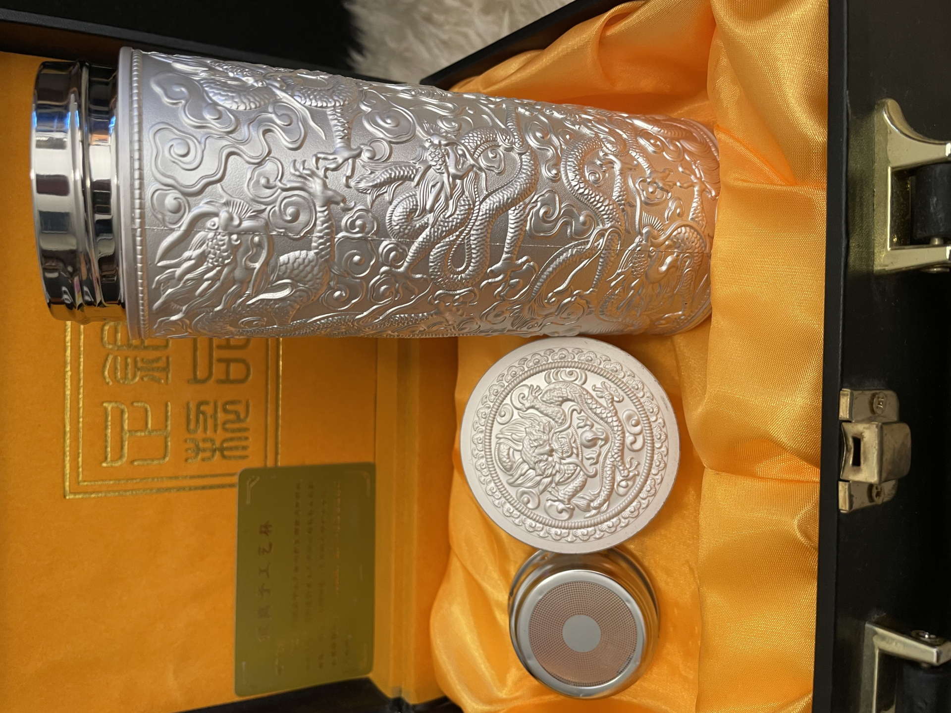 Silberne schwere Thermos Kanne im Geschenkkasten – Bild 3