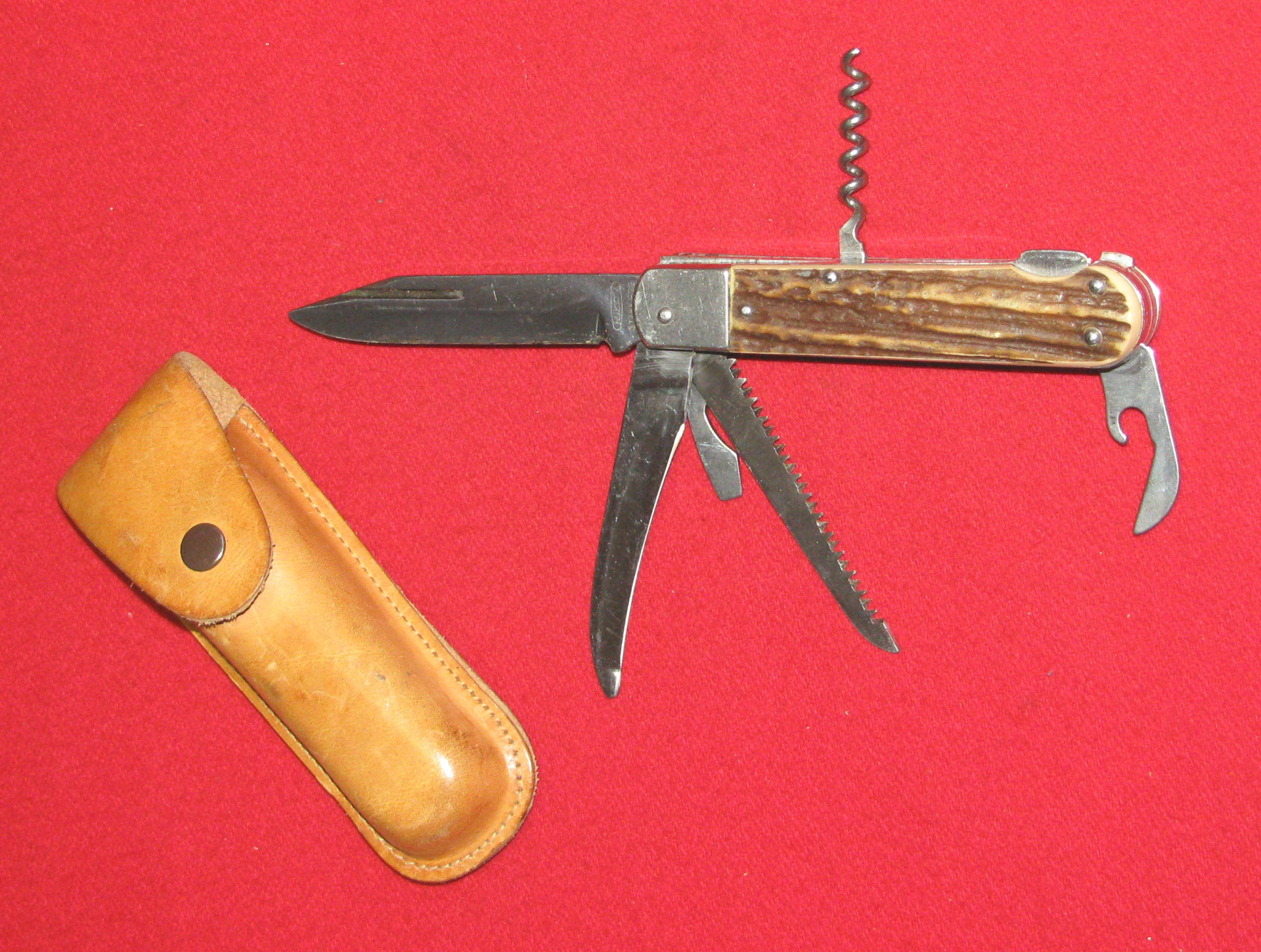Älteres Taschenmesser mit Horn, MIKOV STAINLESS CZECHO / SLOVAKAI in Lederscheide – Bild 1