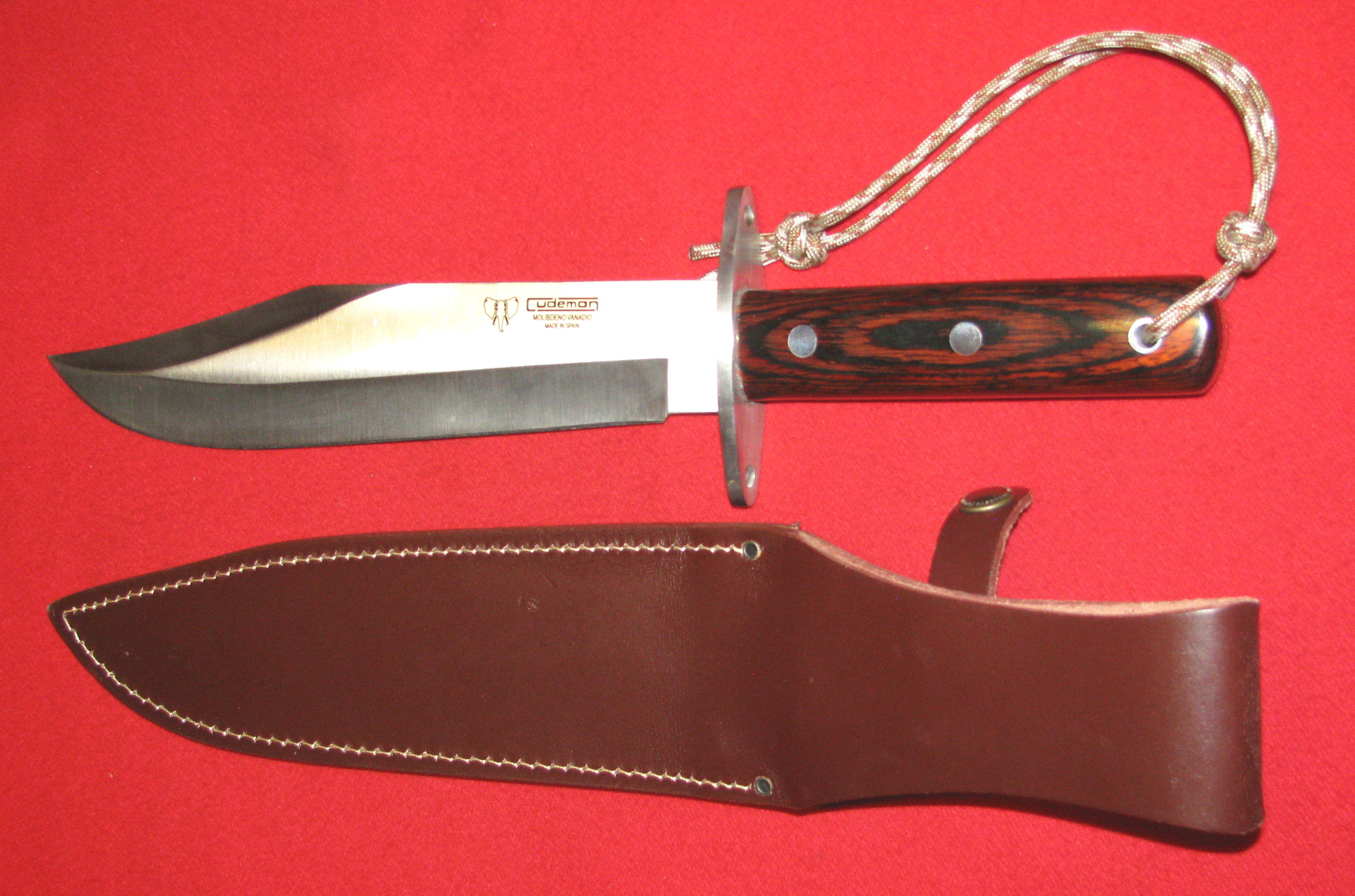 Großes Jagdmesser mit Lederscheide, gut verarbeitet und scharf – Bild 4