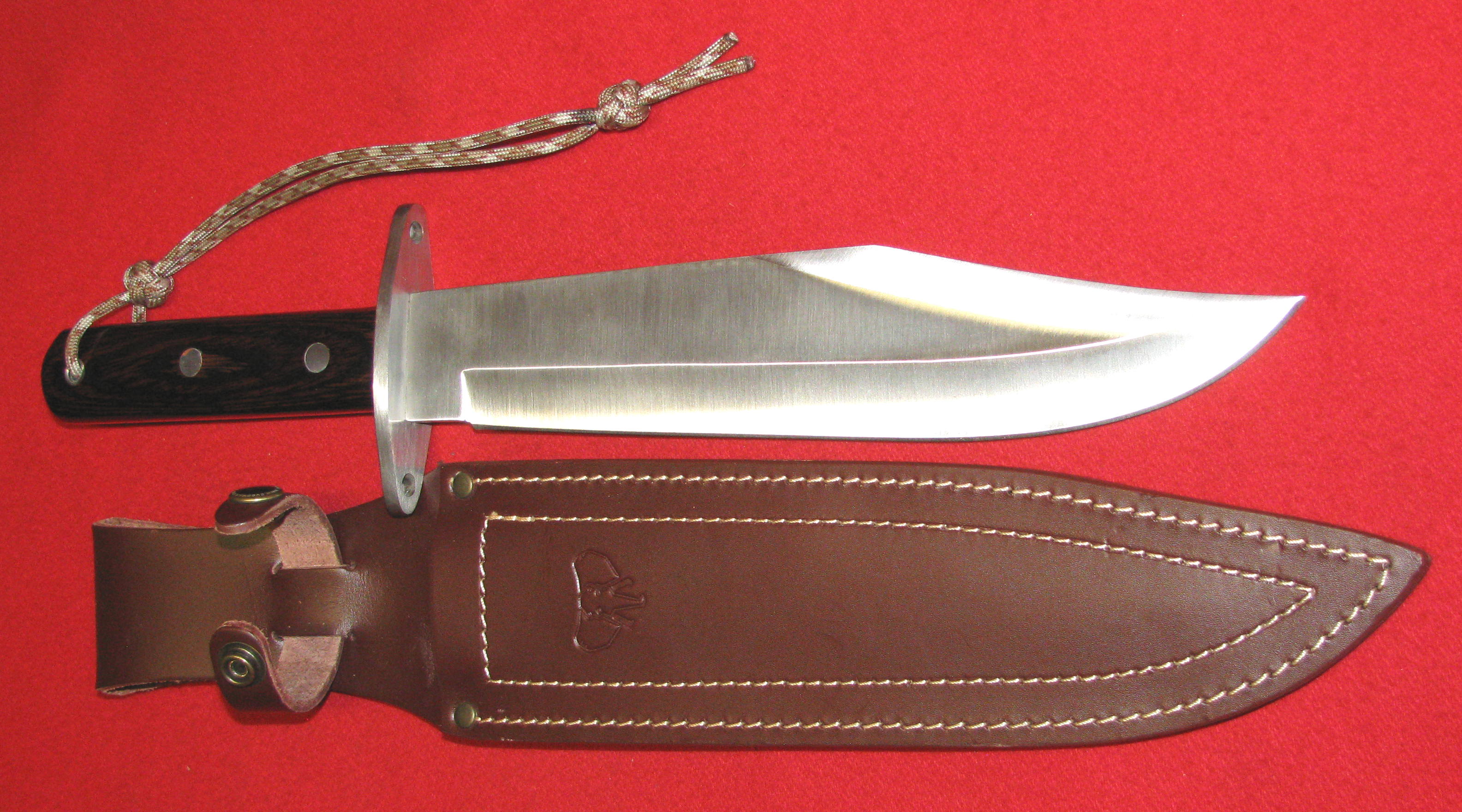 Großes Jagdmesser mit Lederscheide, gut verarbeitet und scharf – Bild 3