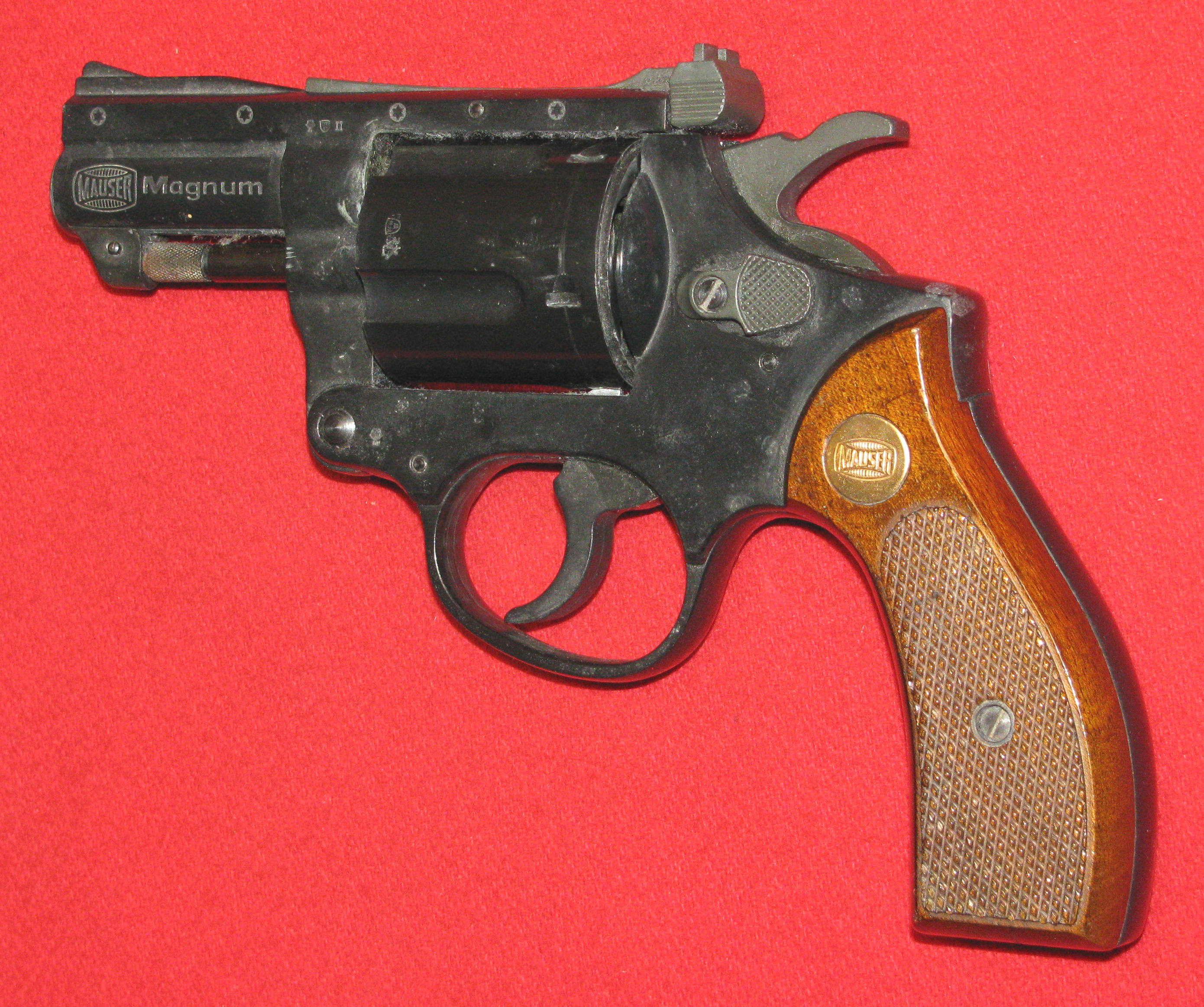 Umarex Schreckschuss- Revolver, ein Mauser-Magnum mit der PTB 457 in Cal. 45 Knall / Fehler – Bild 1