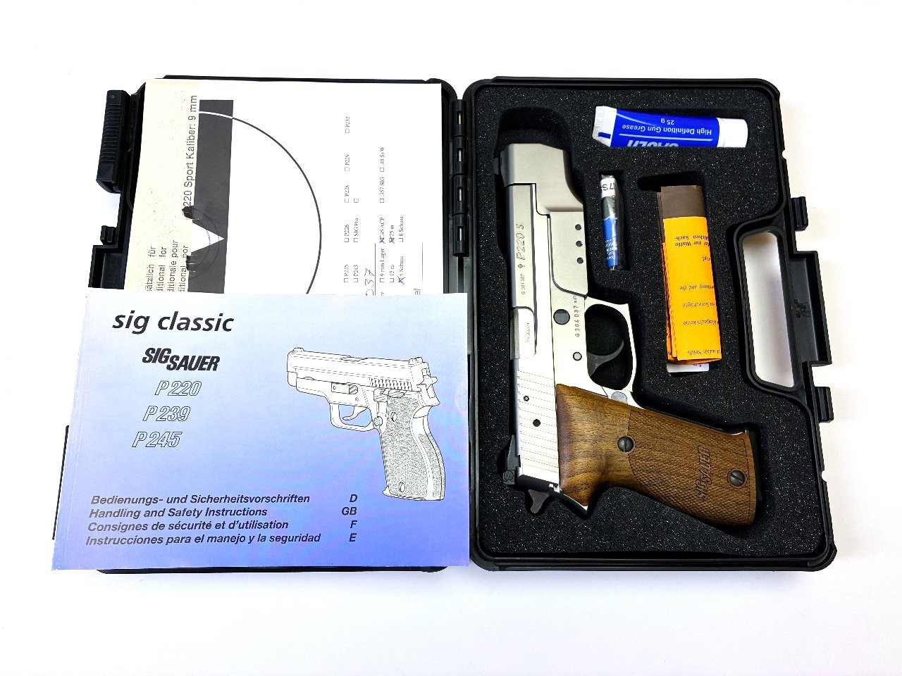 Präzisionspistole - SIG Sauer P220S in OVP | .45Auto – Bild 1
