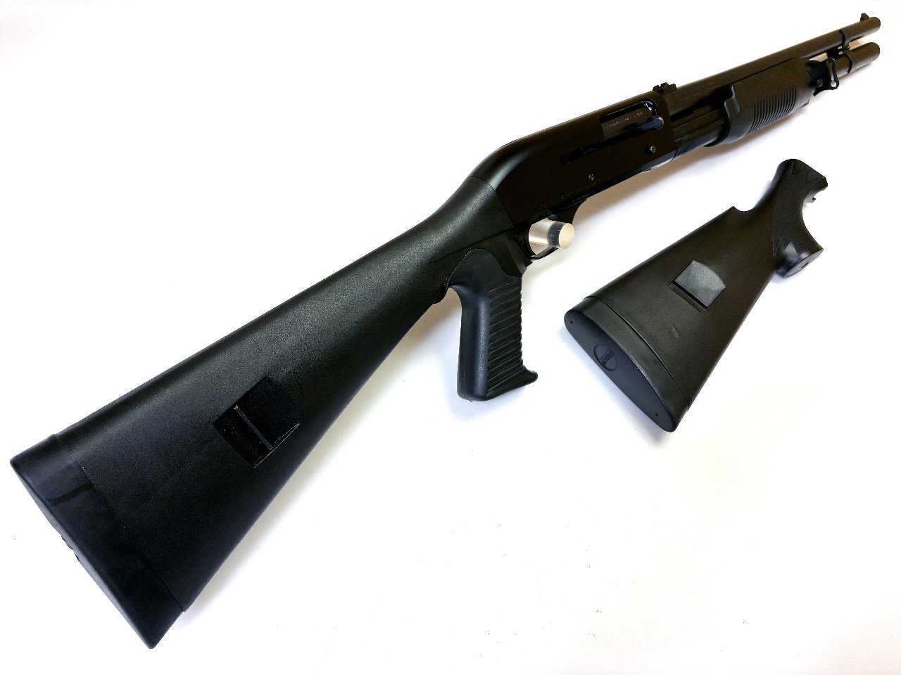 Selbstladeflinte - Benelli Mod. M3 Super 90 "Pump Action" + Wechselschaft | 12/76 – Bild 1