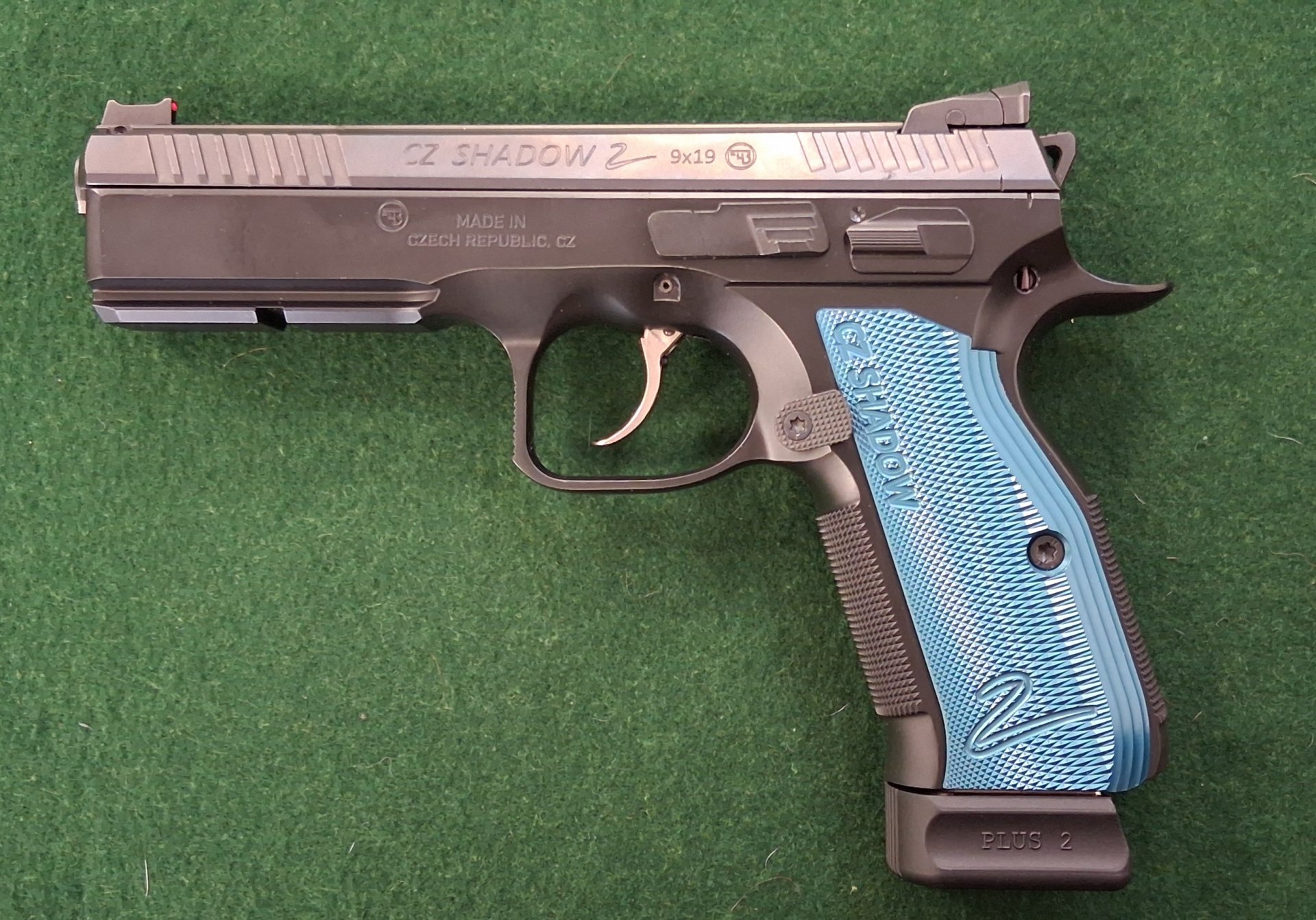 Halbautomatische Pistole CZ Shadow II Kal.9mm Luger NEU – Bild 1