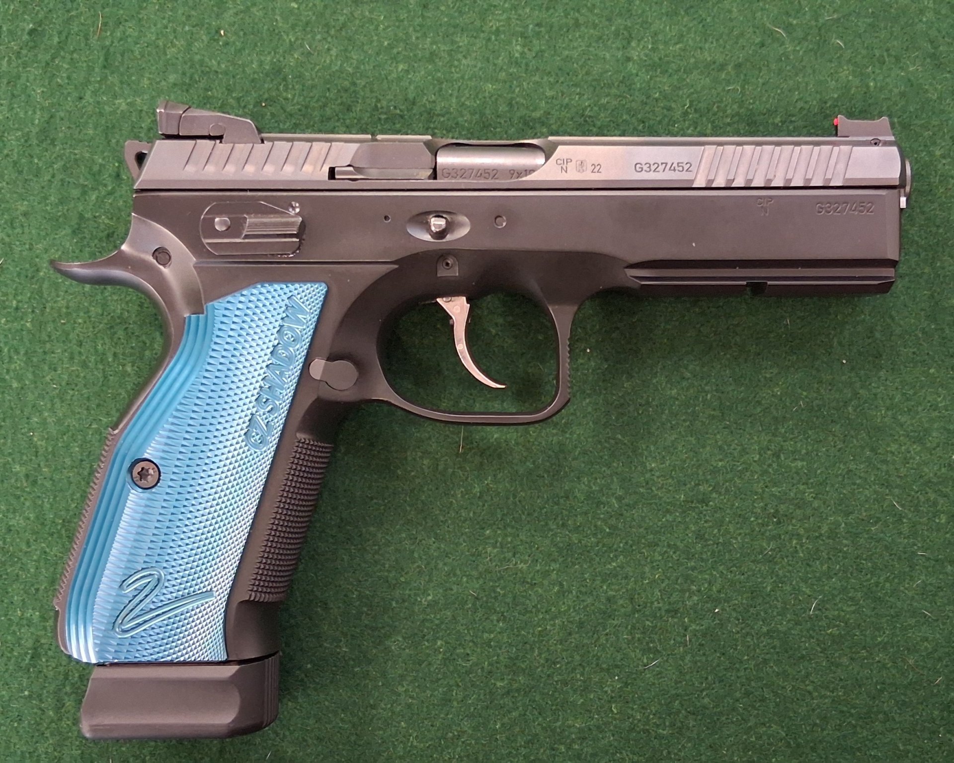 Halbautomatische Pistole CZ Shadow II Kal.9mm Luger NEU – Bild 2