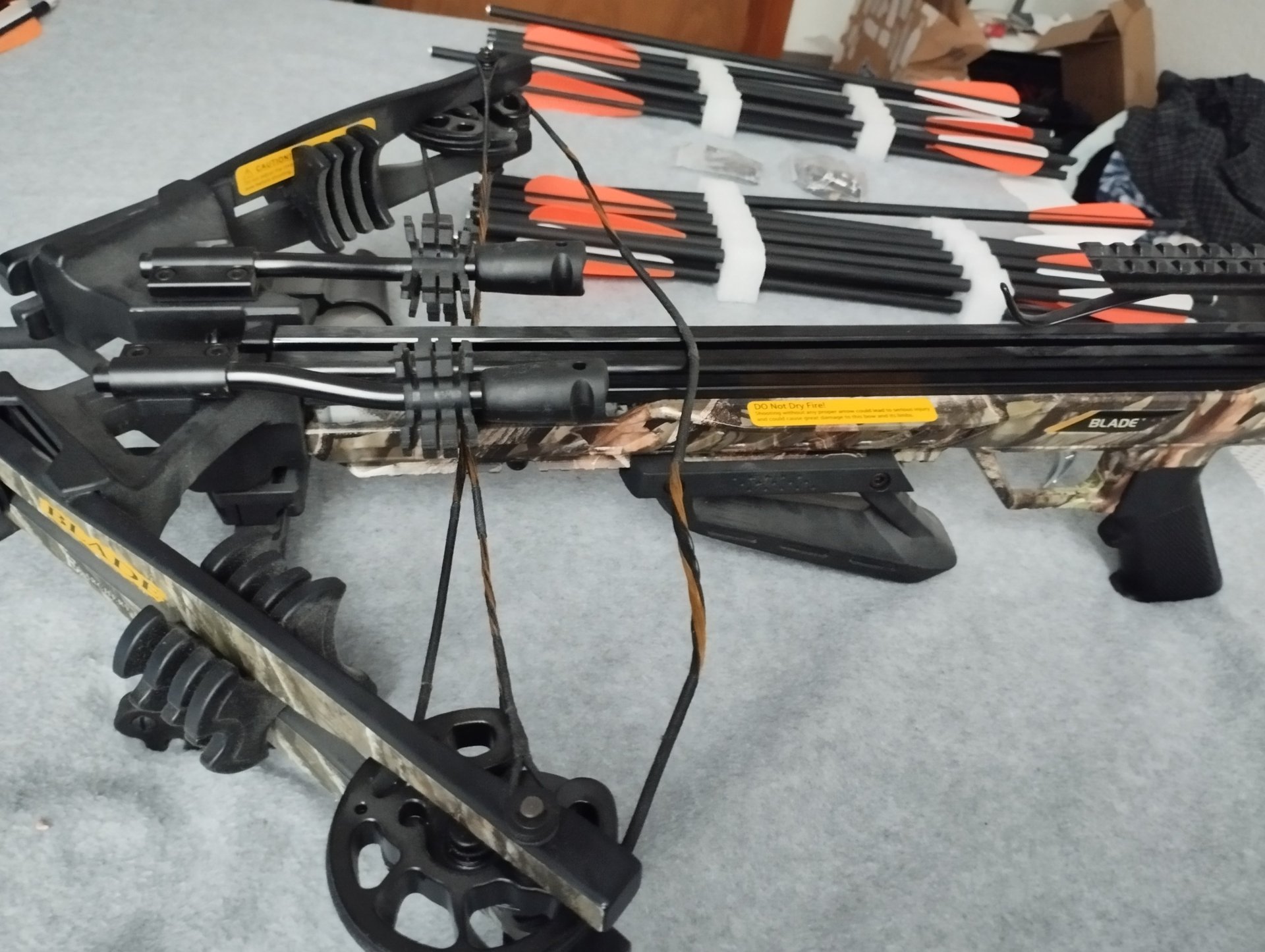 EK Archery Blade+ Armbrust + Haller Compoundbogen – Komplettpaket – Bild 3