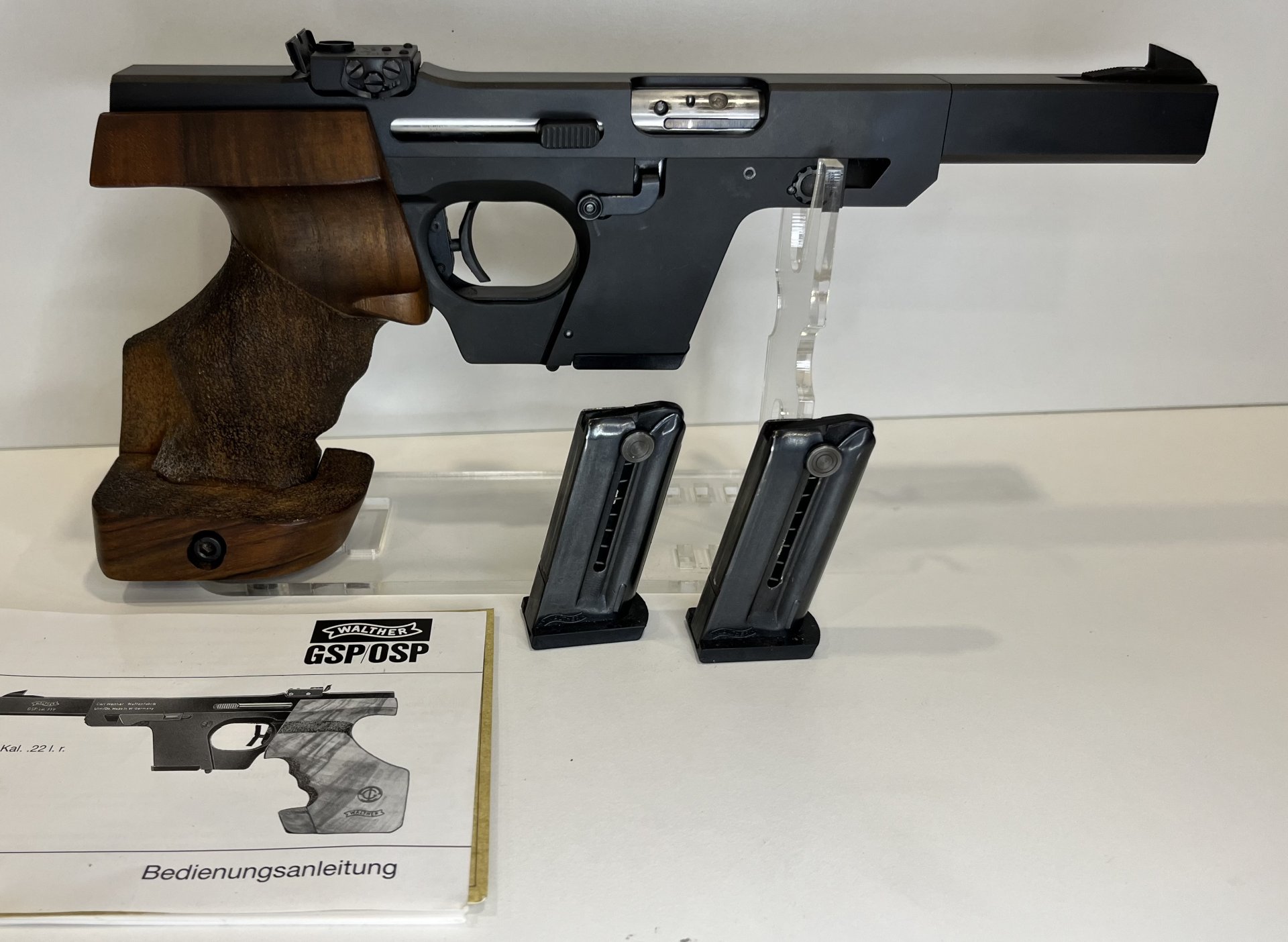 Walther GSP .22 lr – Top-Zustand – inkl. 3 Magazine & Original-Anleitung – Bild 2