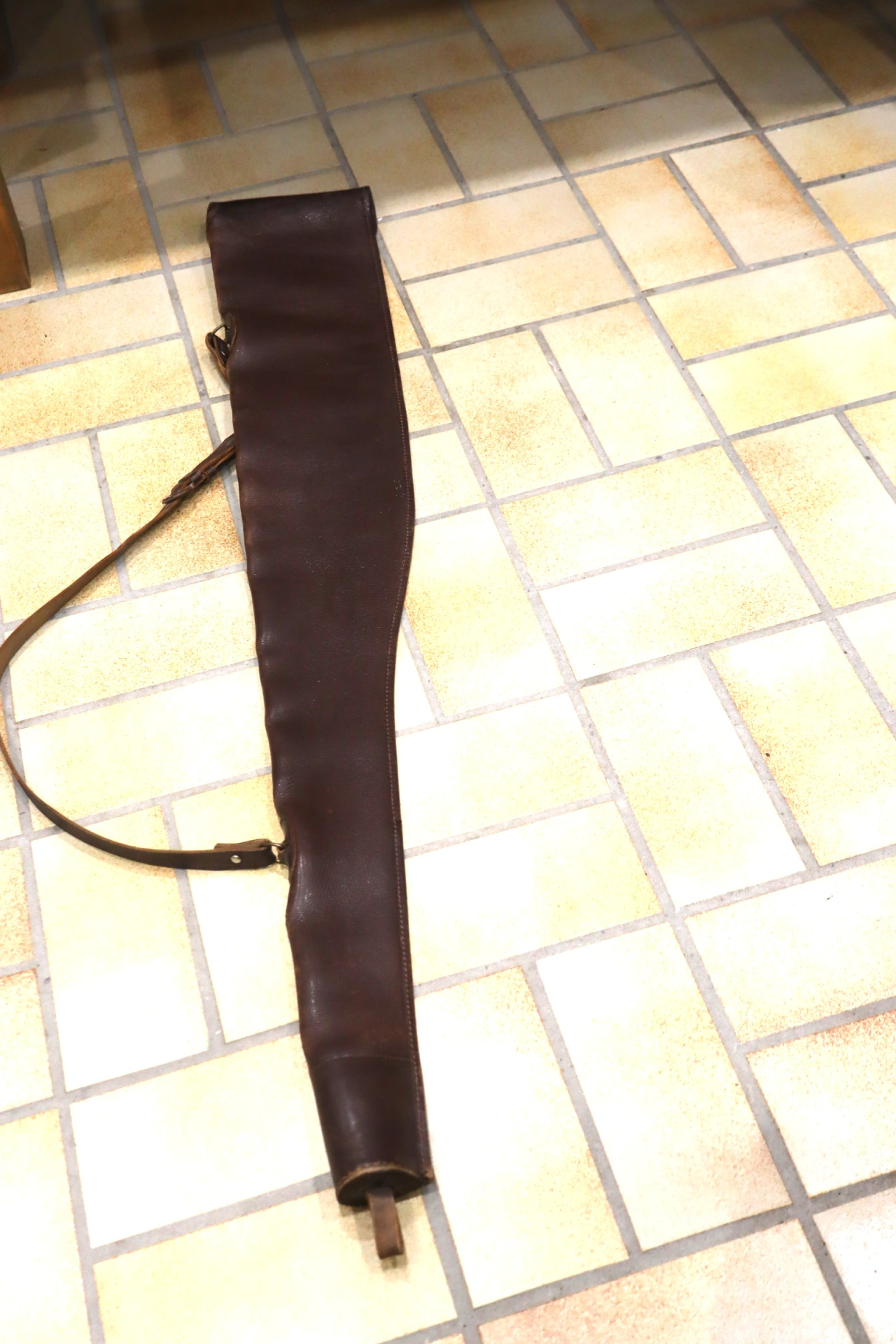 Vintage Leder-Gewehrtasche original – Bild 2