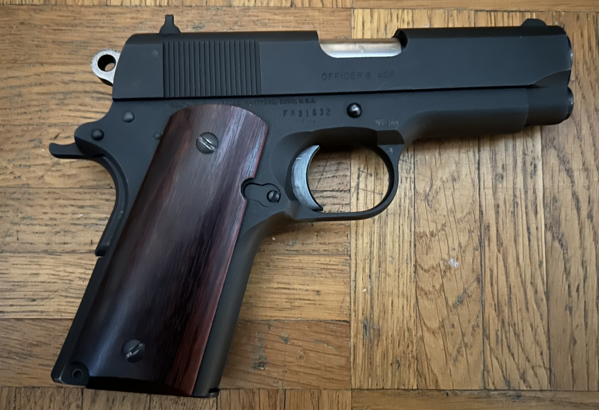 Colt Officers ACP im cal. 45 ACP – Bild 1