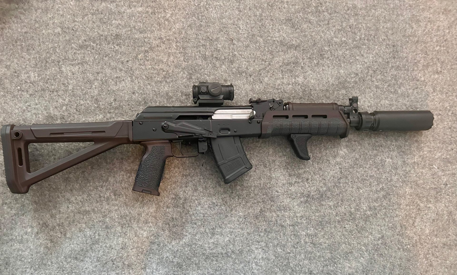 WBP Mini Jack 7,62x39 – Magpul Plum & High-End Upgrades mit Dämpfer & Optik(ALG, Ase Utra, Holosun) – Bild 2
