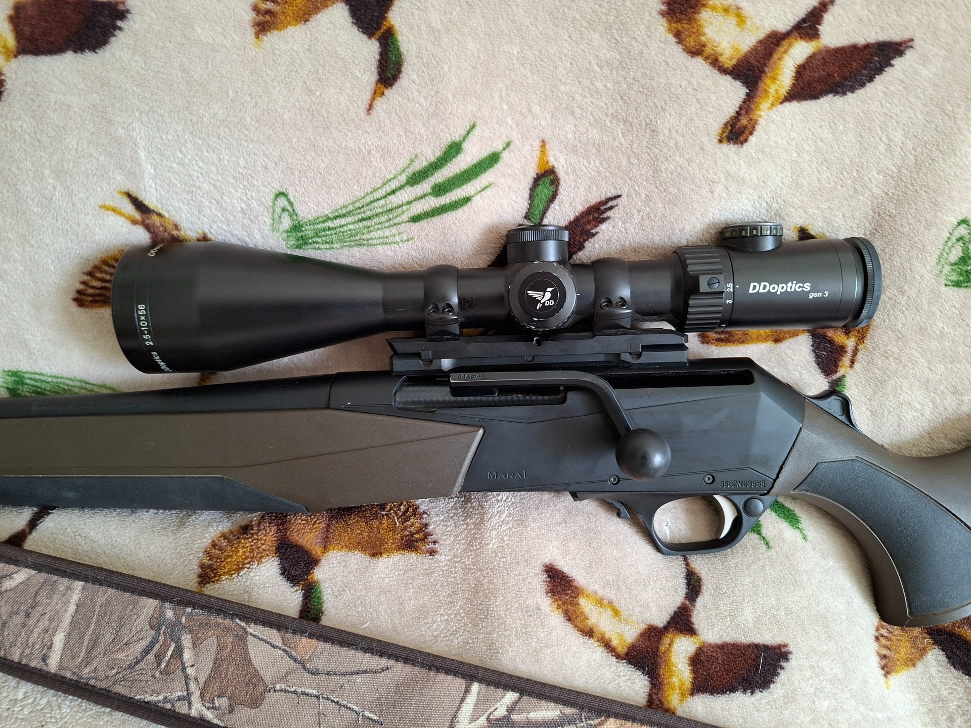 Browning Maral links .30-06 inkl. Ddoptics 2,5-10x56 – Bild 5