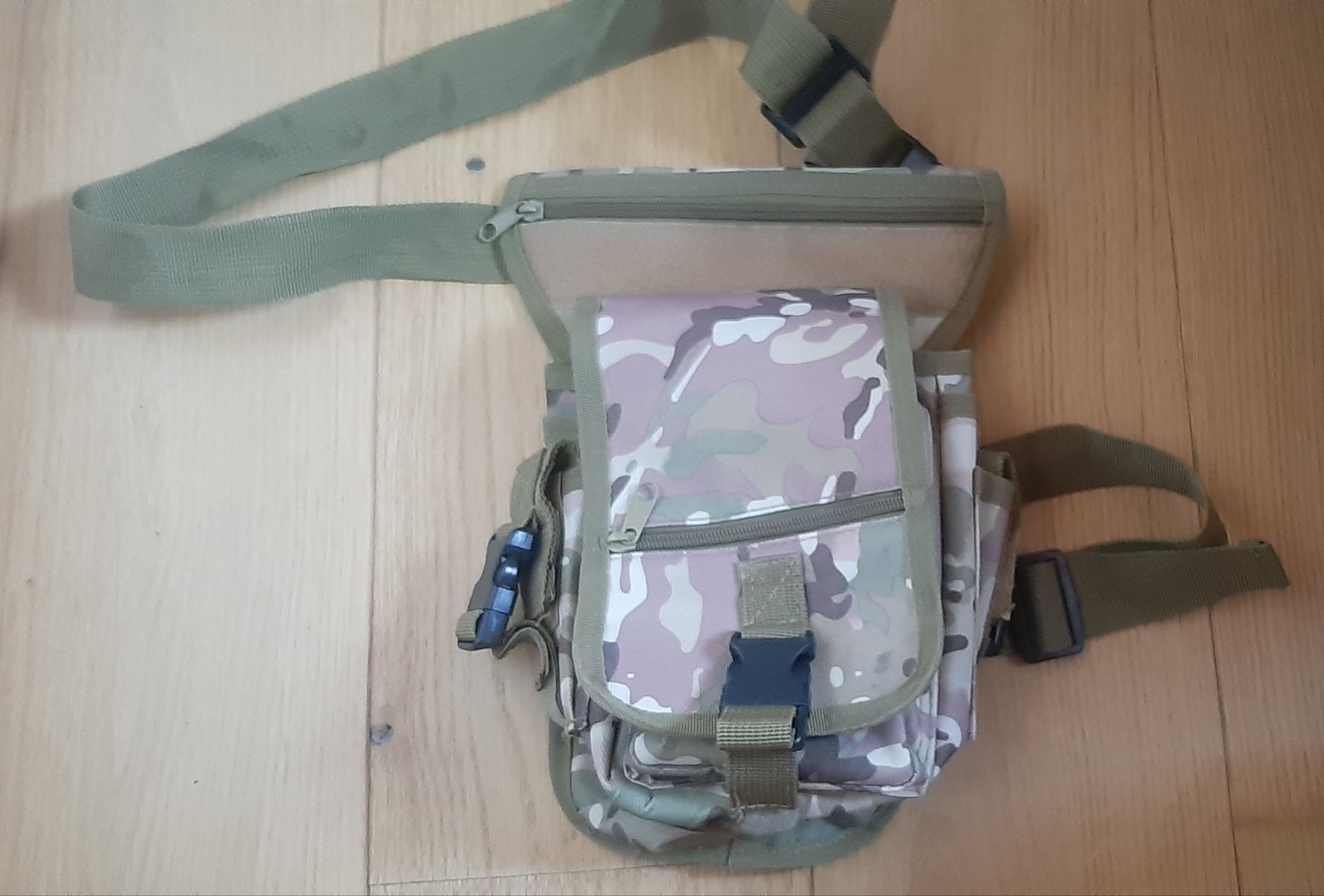 Taktische Beintasche – Bild 1