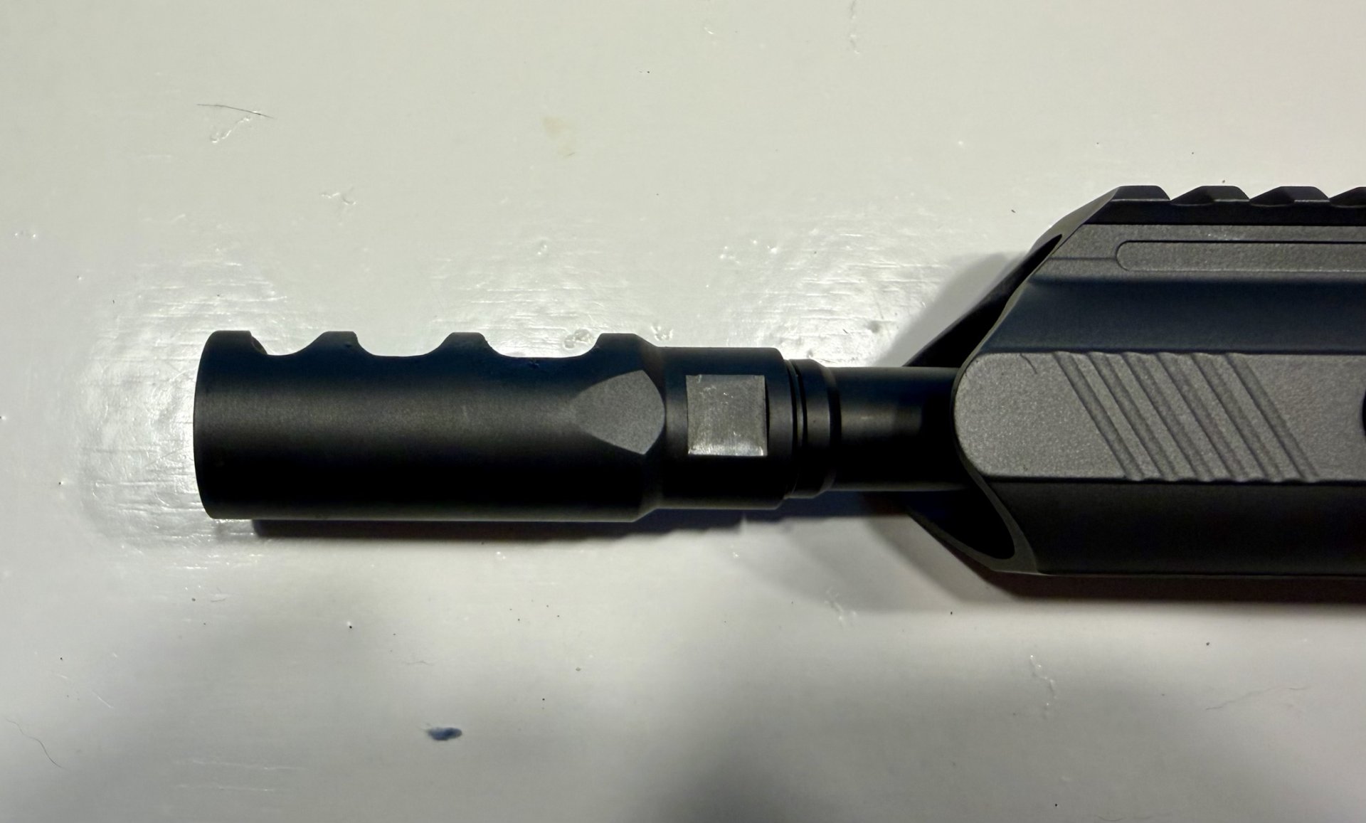 Schmeisser AR15-9 S4F Sport Dynamic PCC – 10,5" – Grey – 9 mm Luger – mit Holosun HS510C, Koffer und – Bild 9